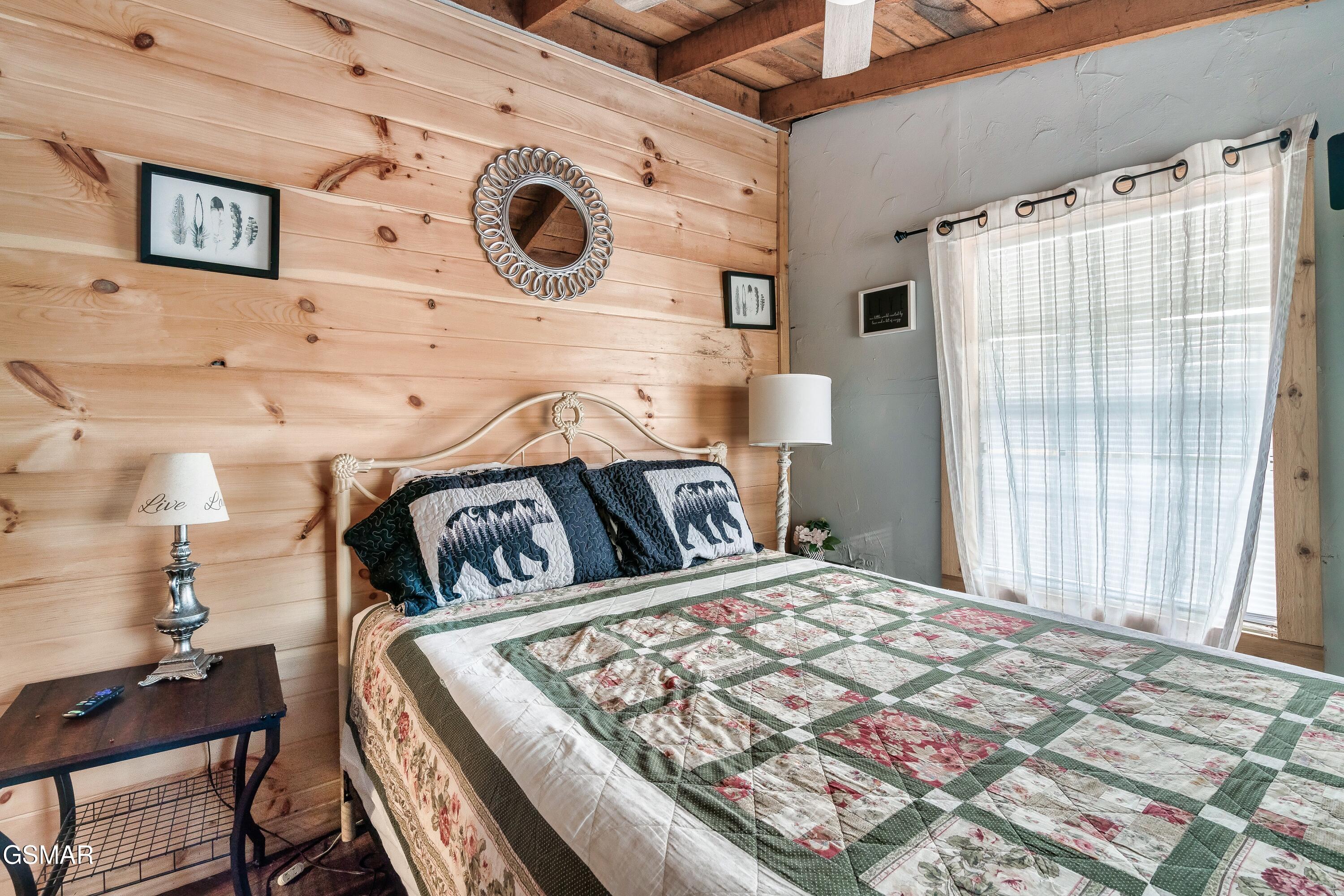 1174 Sharp Road Sevierville TN 37876