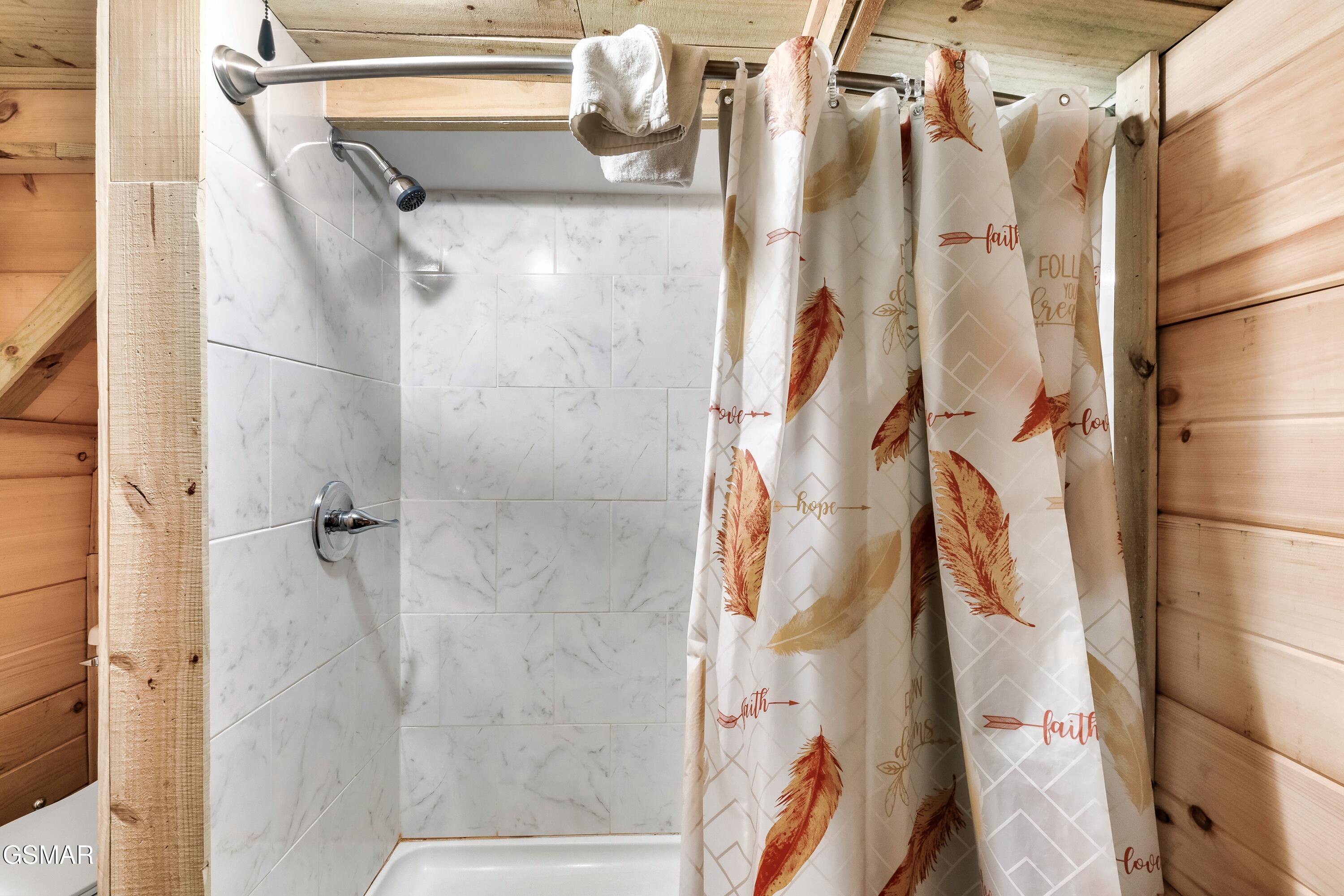 1174 Sharp Road Sevierville TN 37876