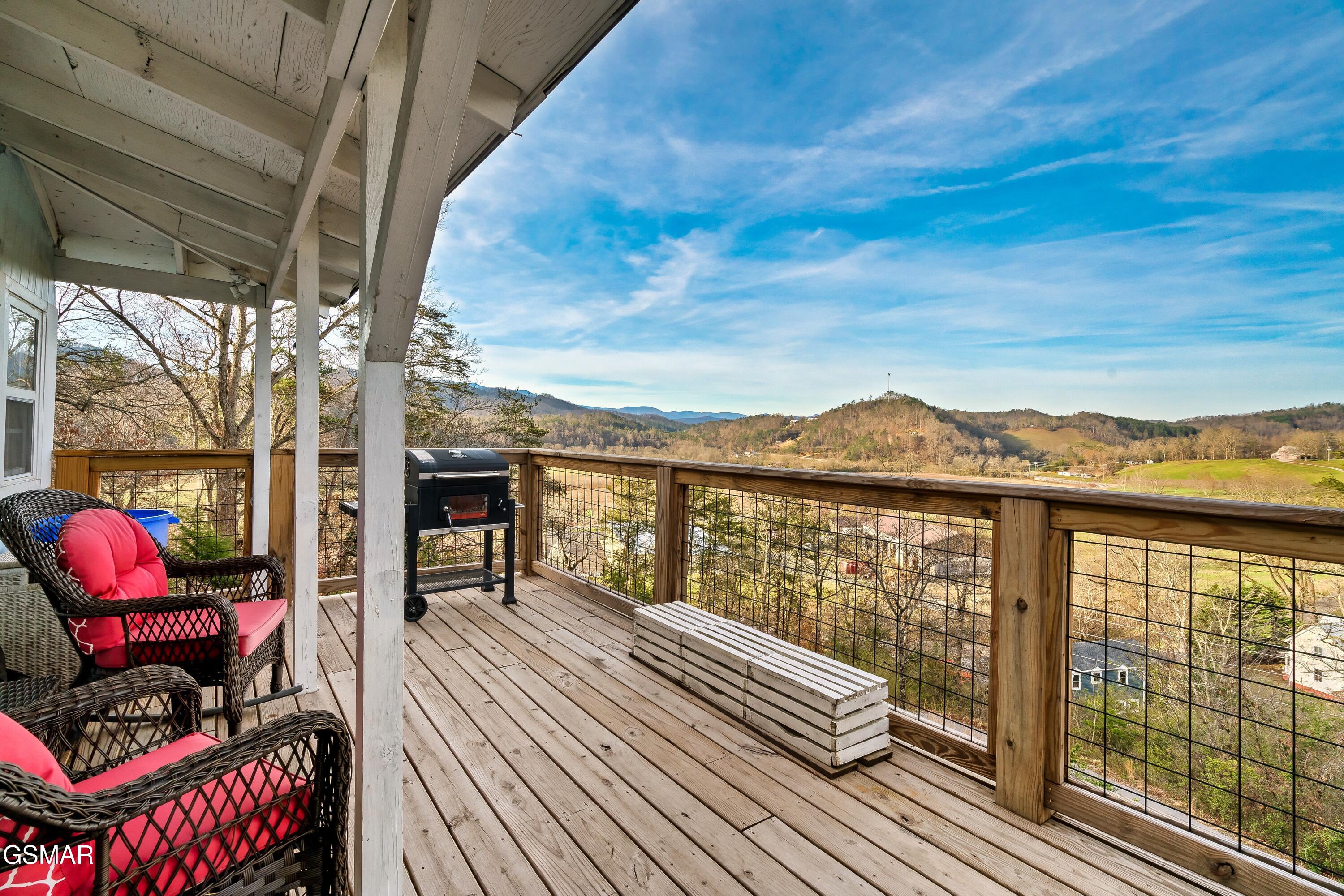 1174 Sharp Road Sevierville TN 37876