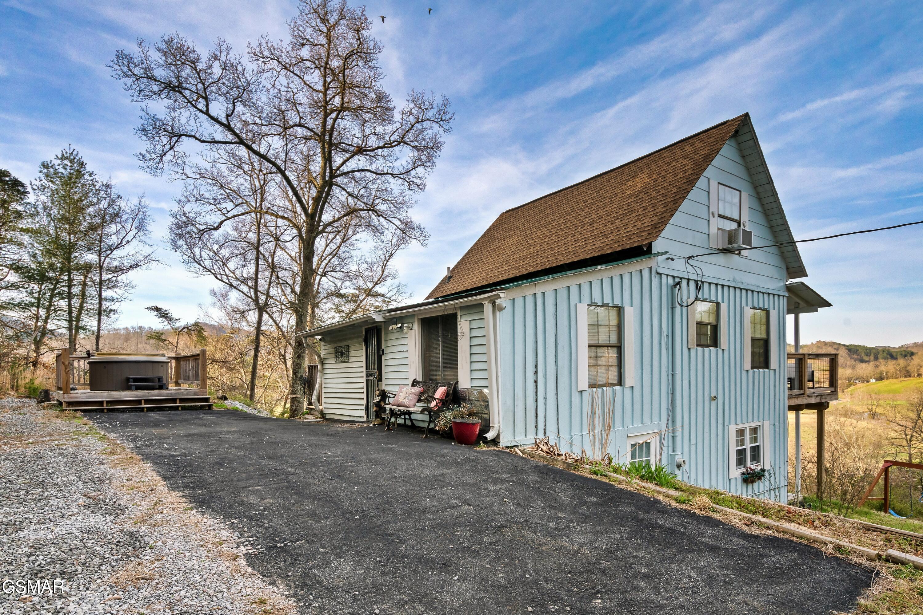 1174 Sharp Road Sevierville TN 37876