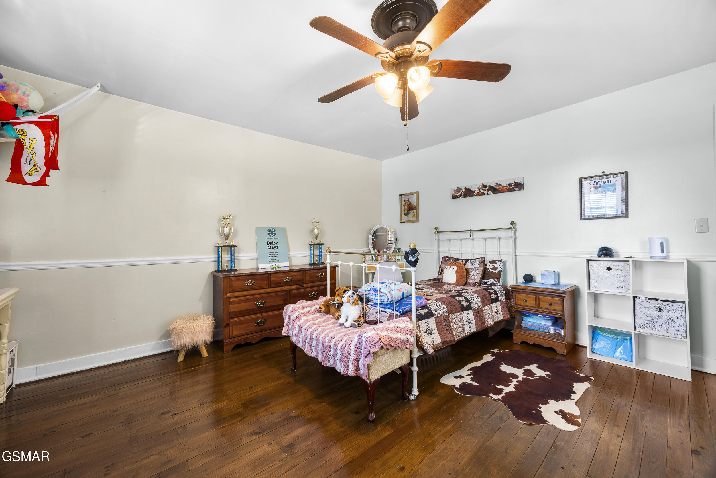 871 Hinkle Road Dandridge TN 37725