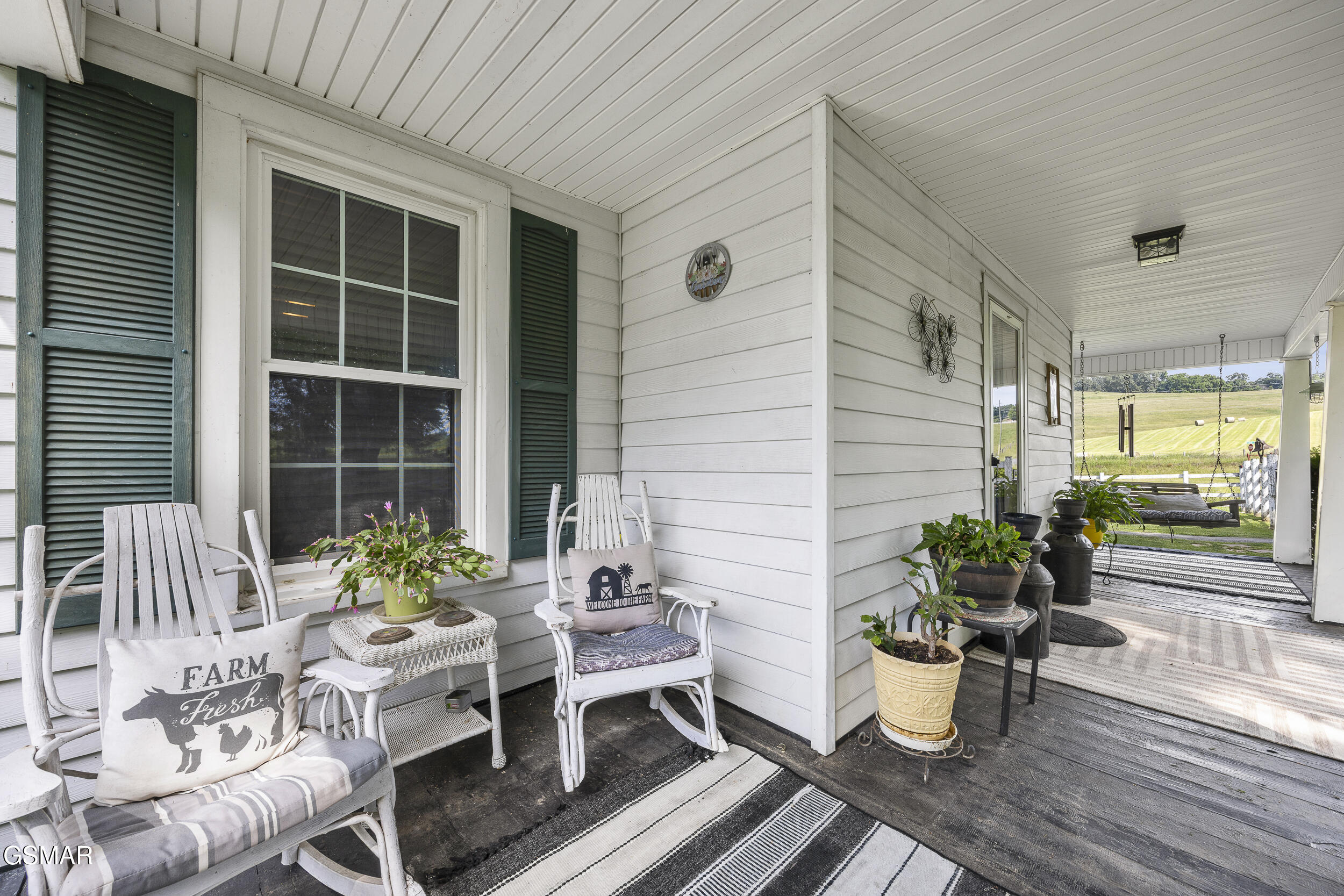 871 Hinkle Road Dandridge TN 37725