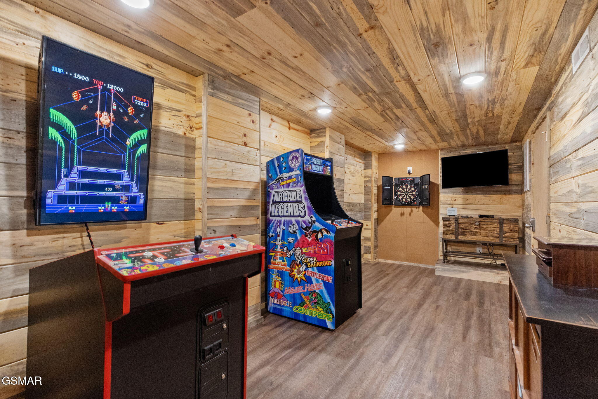 1421 Silver Poplar Lane Sevierville TN 37876