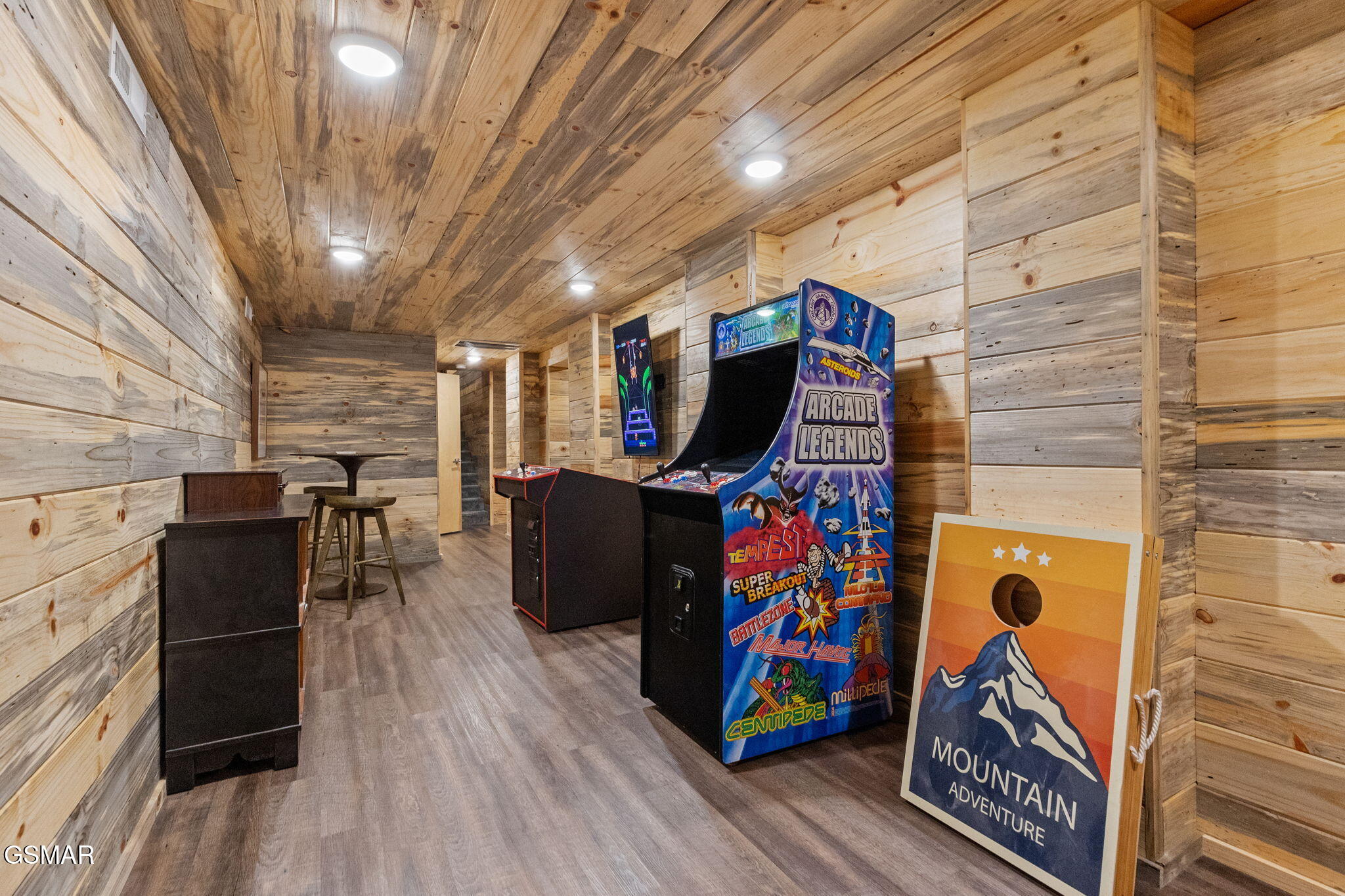 1421 Silver Poplar Lane Sevierville TN 37876