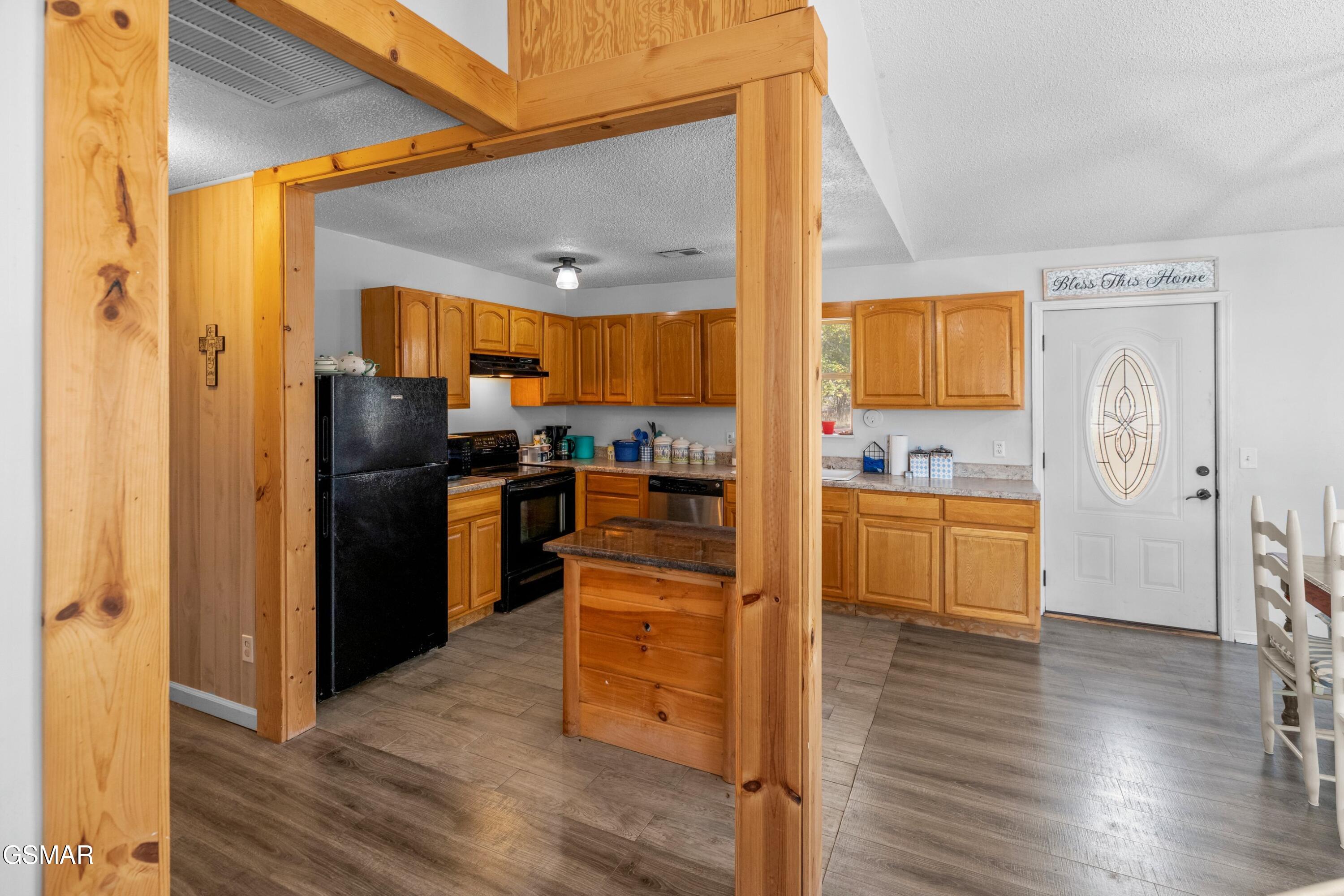 1573 Old Chisholm Trail Dandridge TN 37725