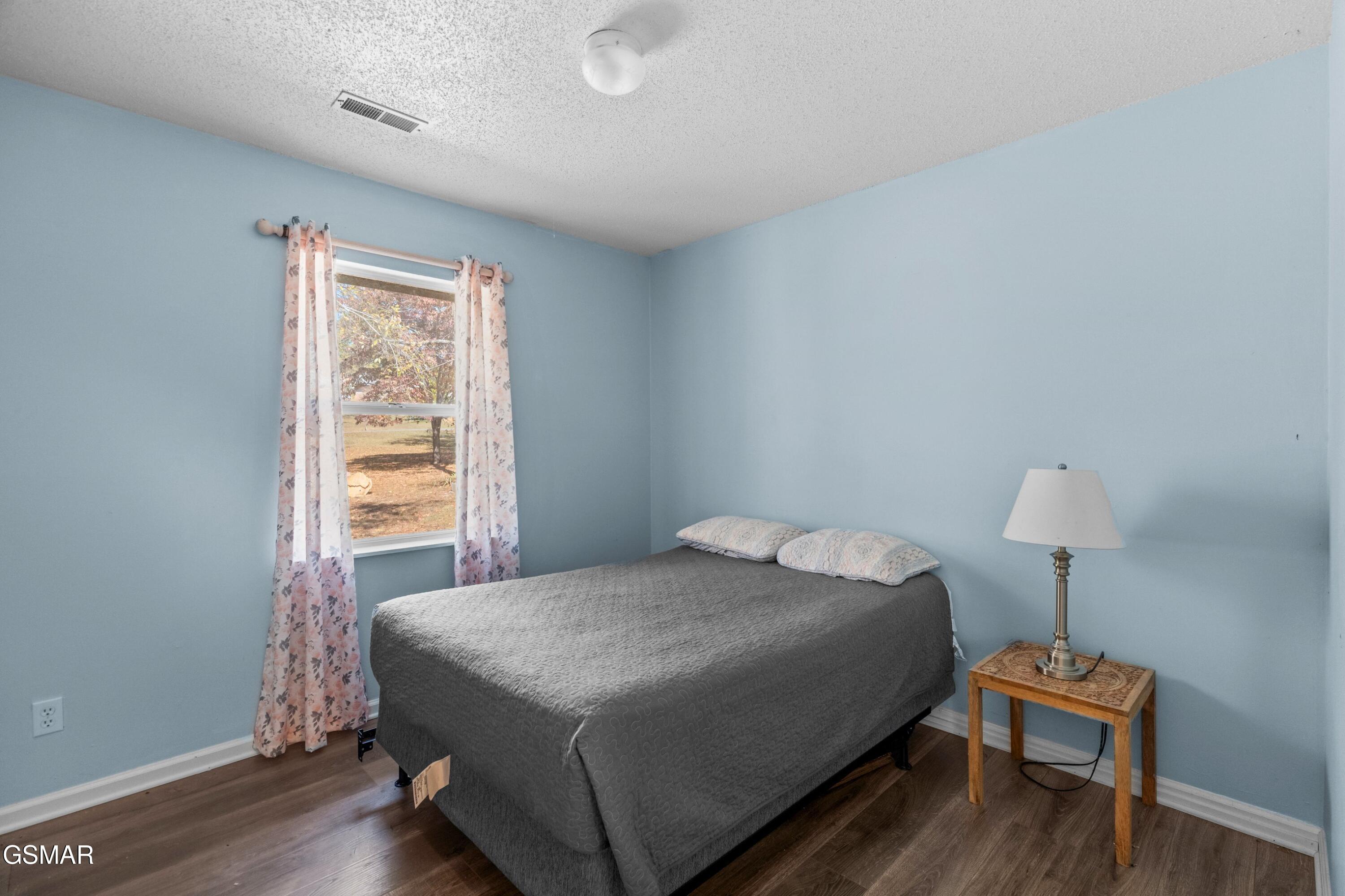 1573 Old Chisholm Trail Dandridge TN 37725