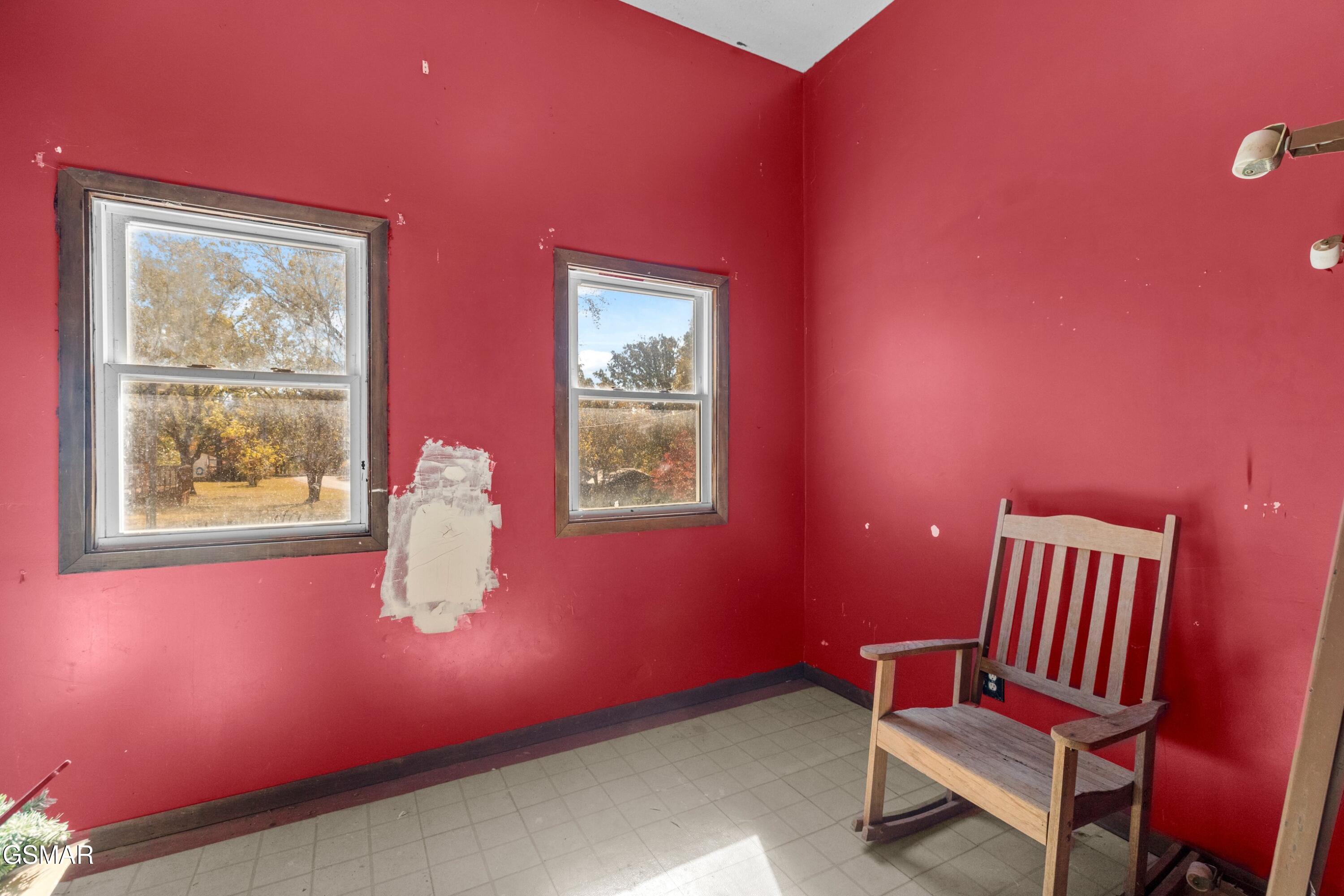 1573 Old Chisholm Trail Dandridge TN 37725