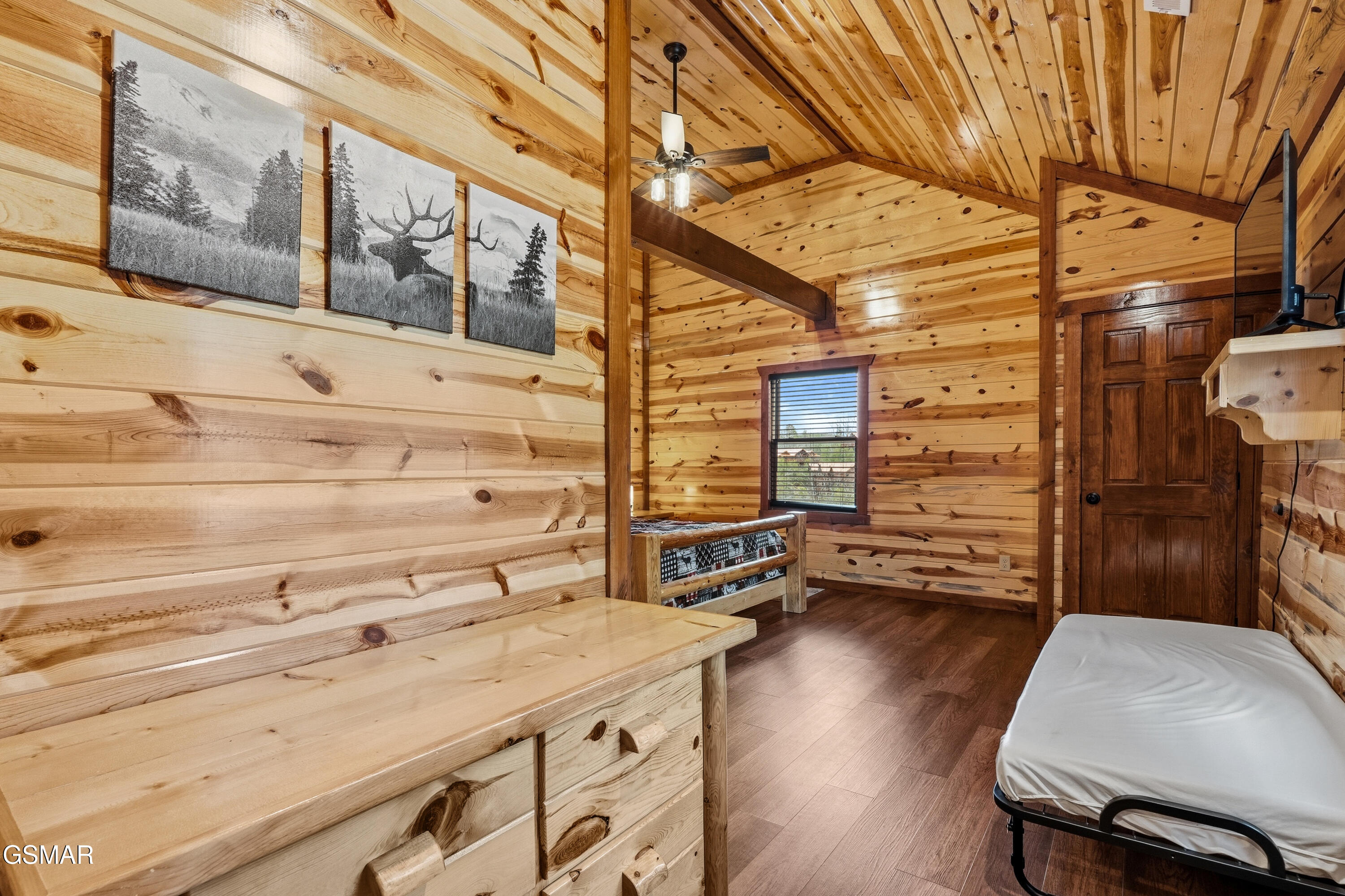 2864 Owens Rdg Way Sevierville TN 37876