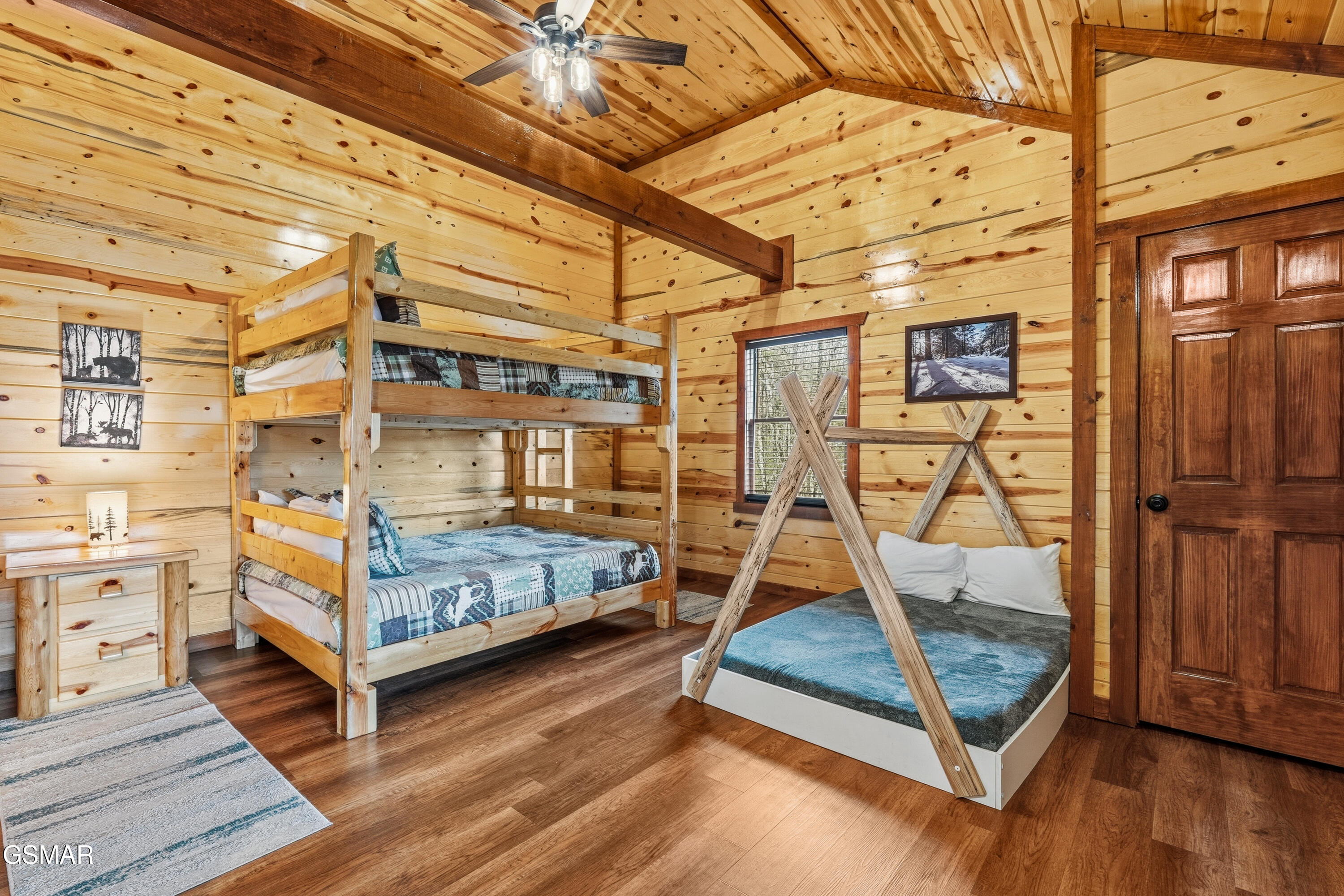 2864 Owens Rdg Way Sevierville TN 37876