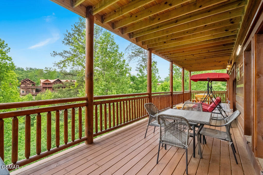 2864 Owens Rdg Way Sevierville TN 37876