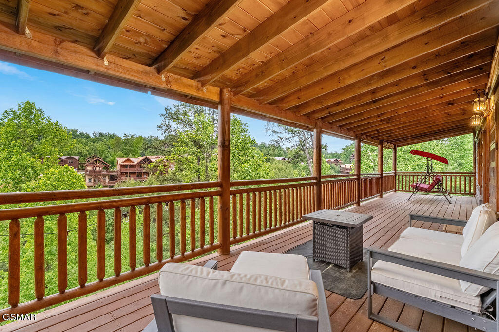 2864 Owens Rdg Way Sevierville TN 37876