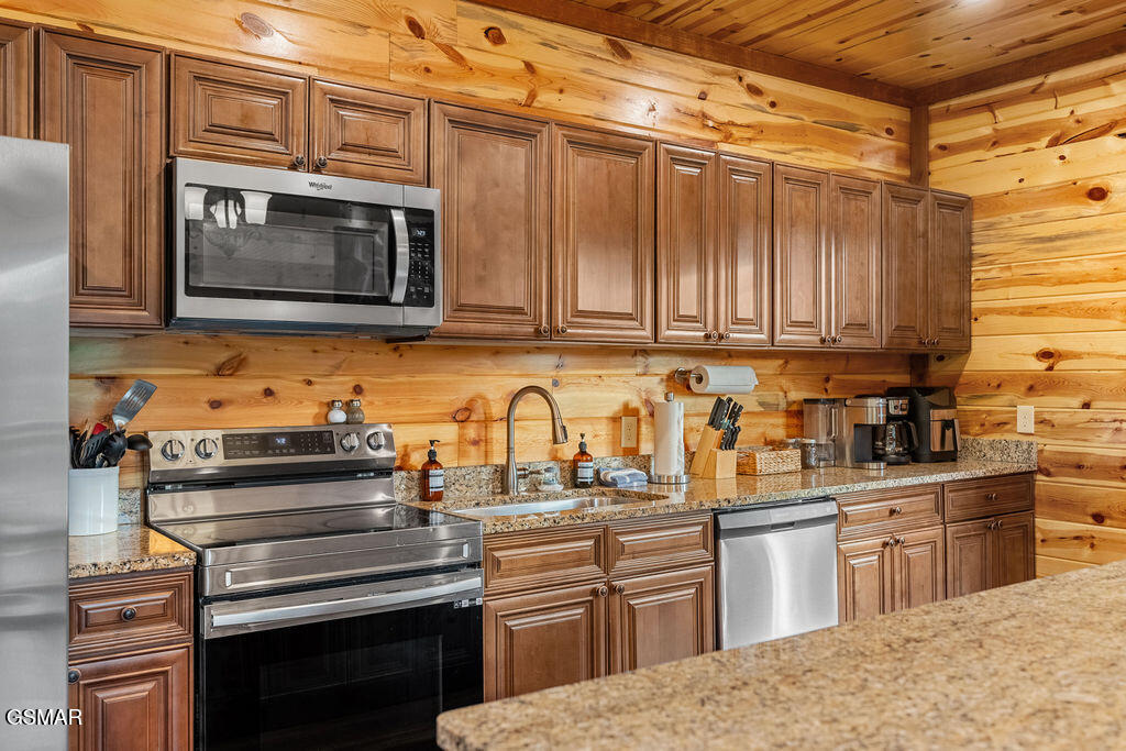 2864 Owens Rdg Way Sevierville TN 37876