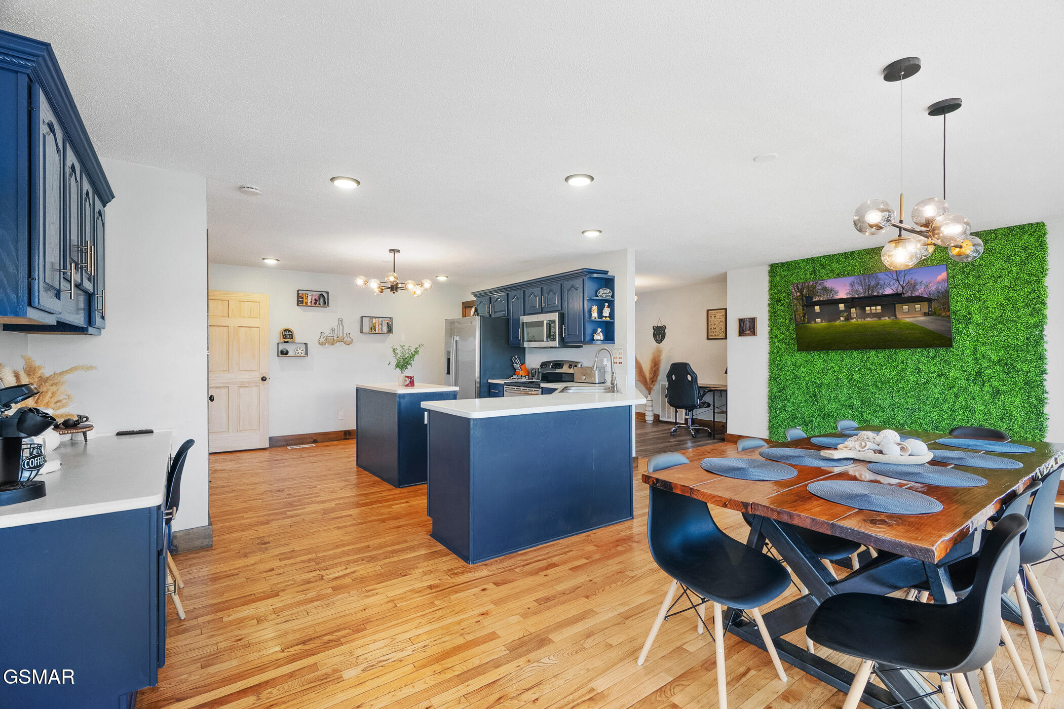 4020 Hitching Post Road Pigeon Forge TN 37863