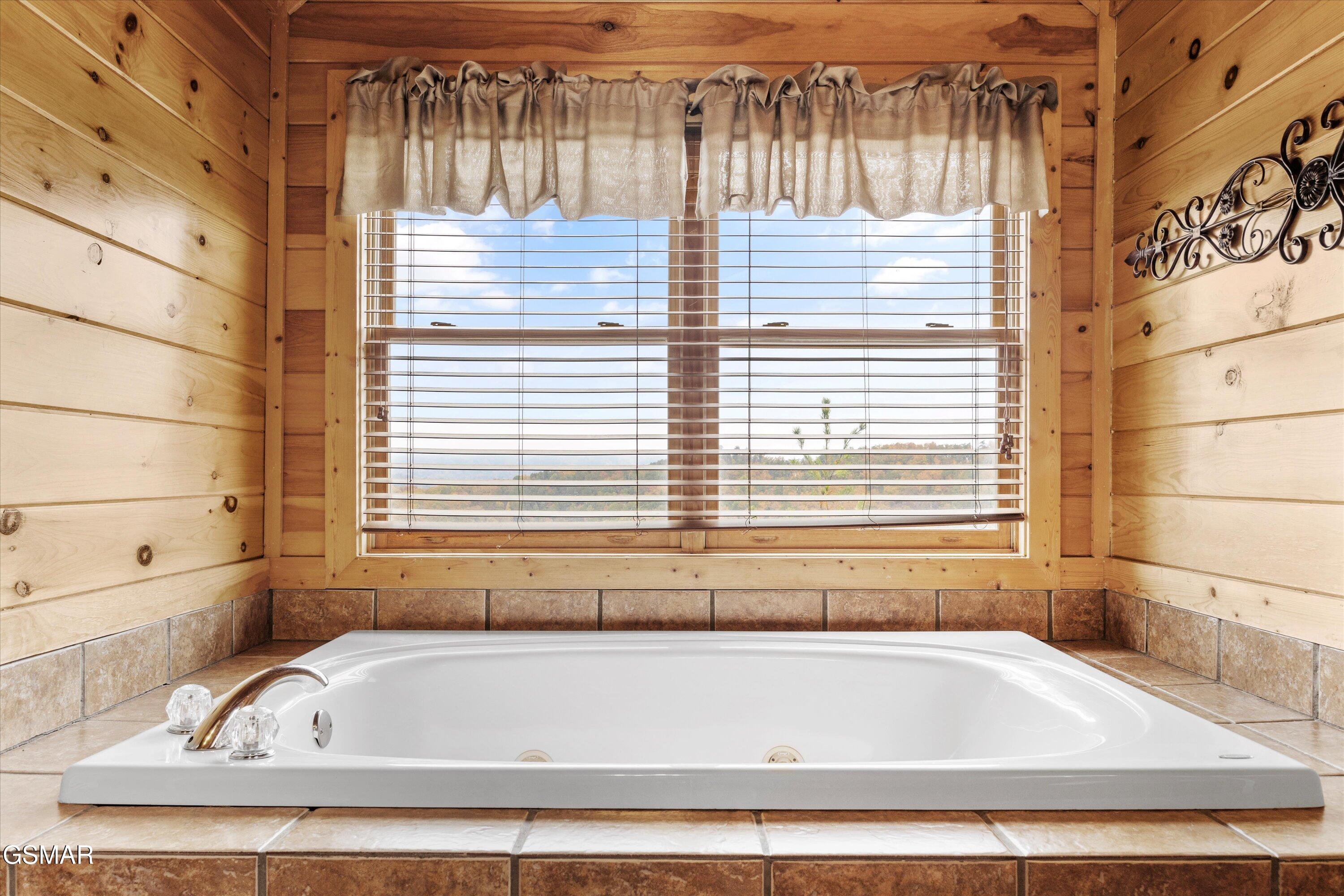 1723 High Rock Way Sevierville TN 37862