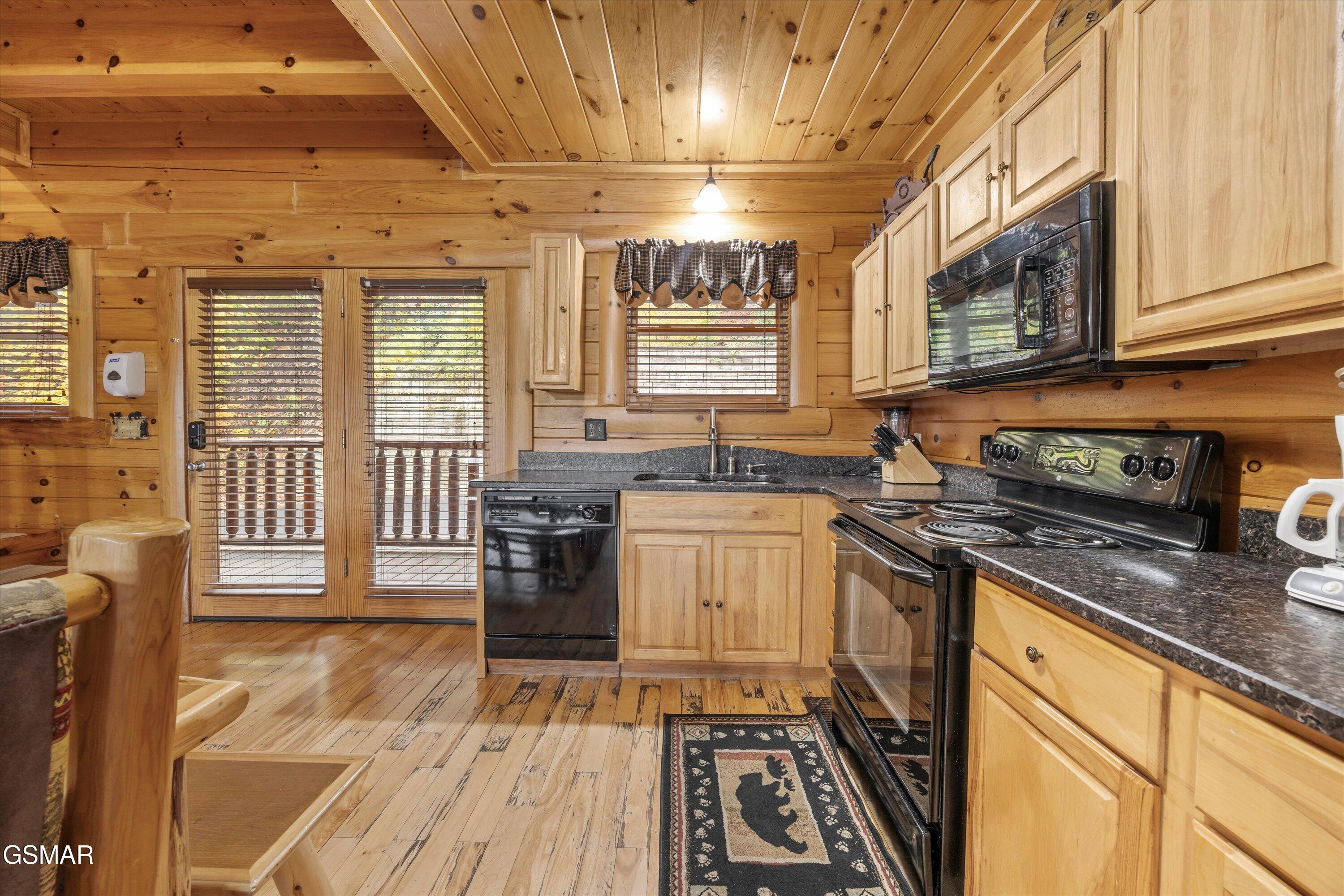 1723 High Rock Way Sevierville TN 37862