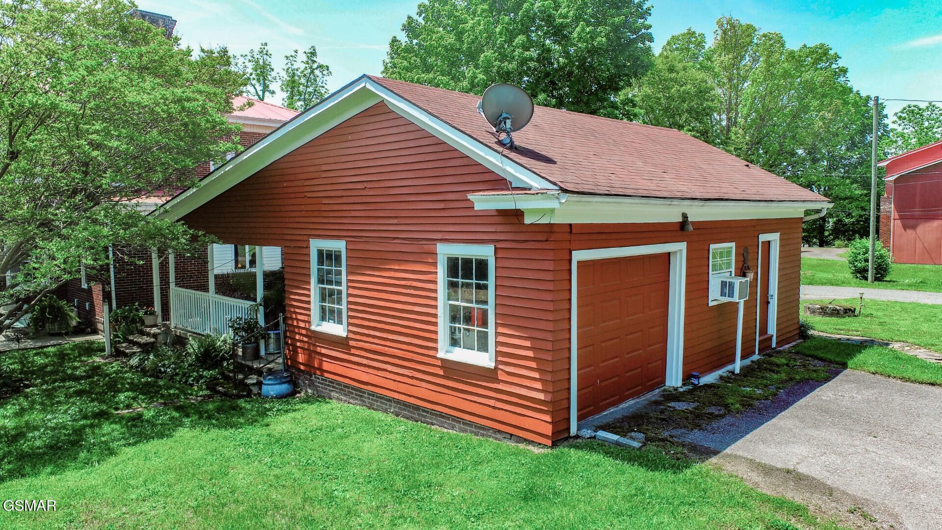 294 Clifton Heights Road Newport TN 37821