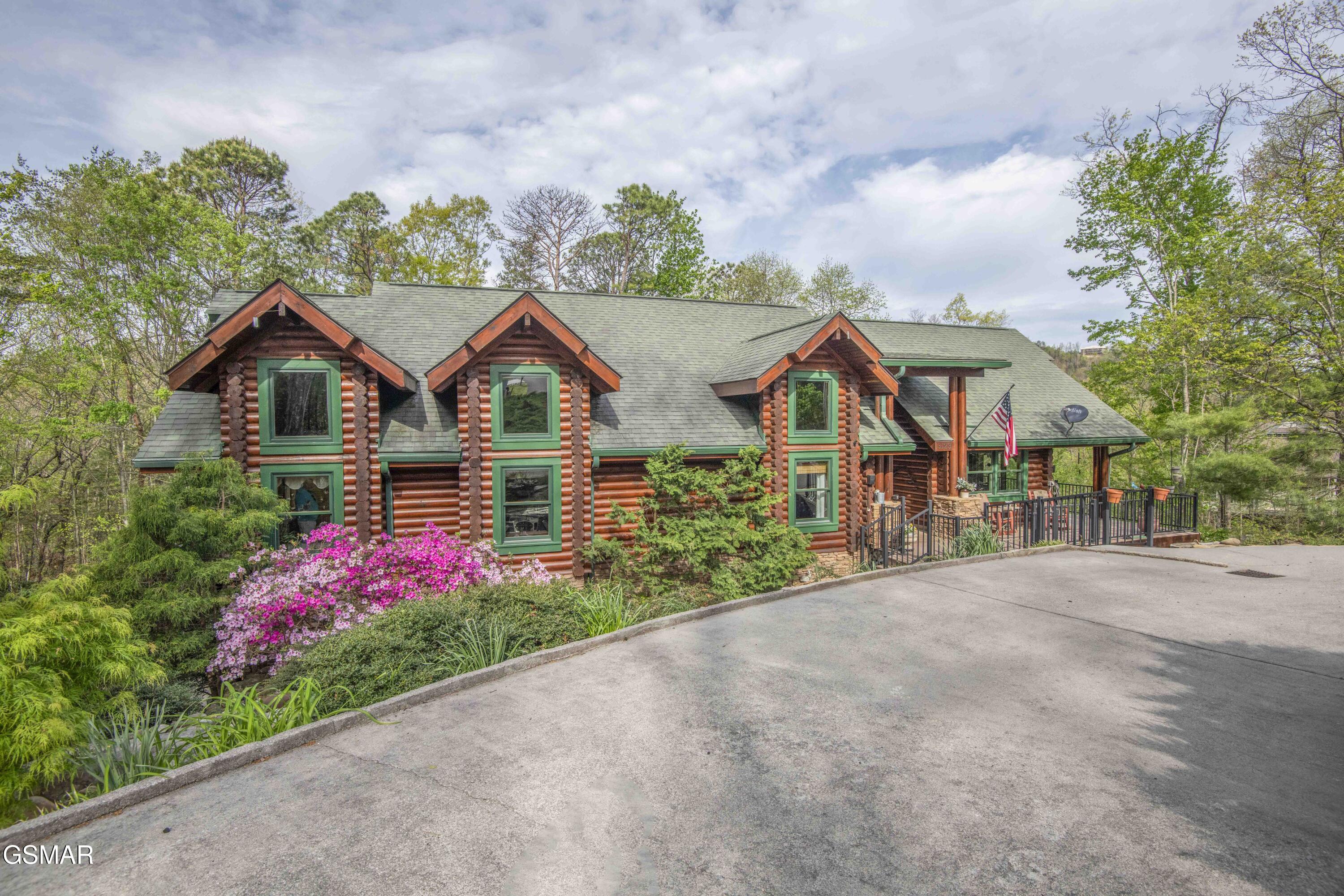 3123 Rocking Chair Lane Sevierville TN 37862
