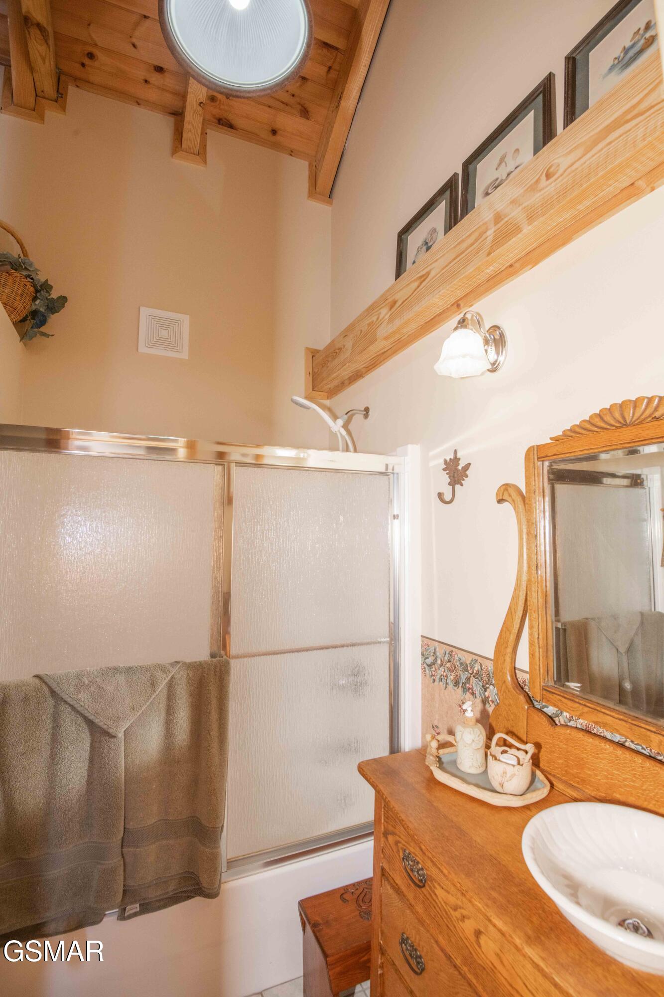 3123 Rocking Chair Lane Sevierville TN 37862