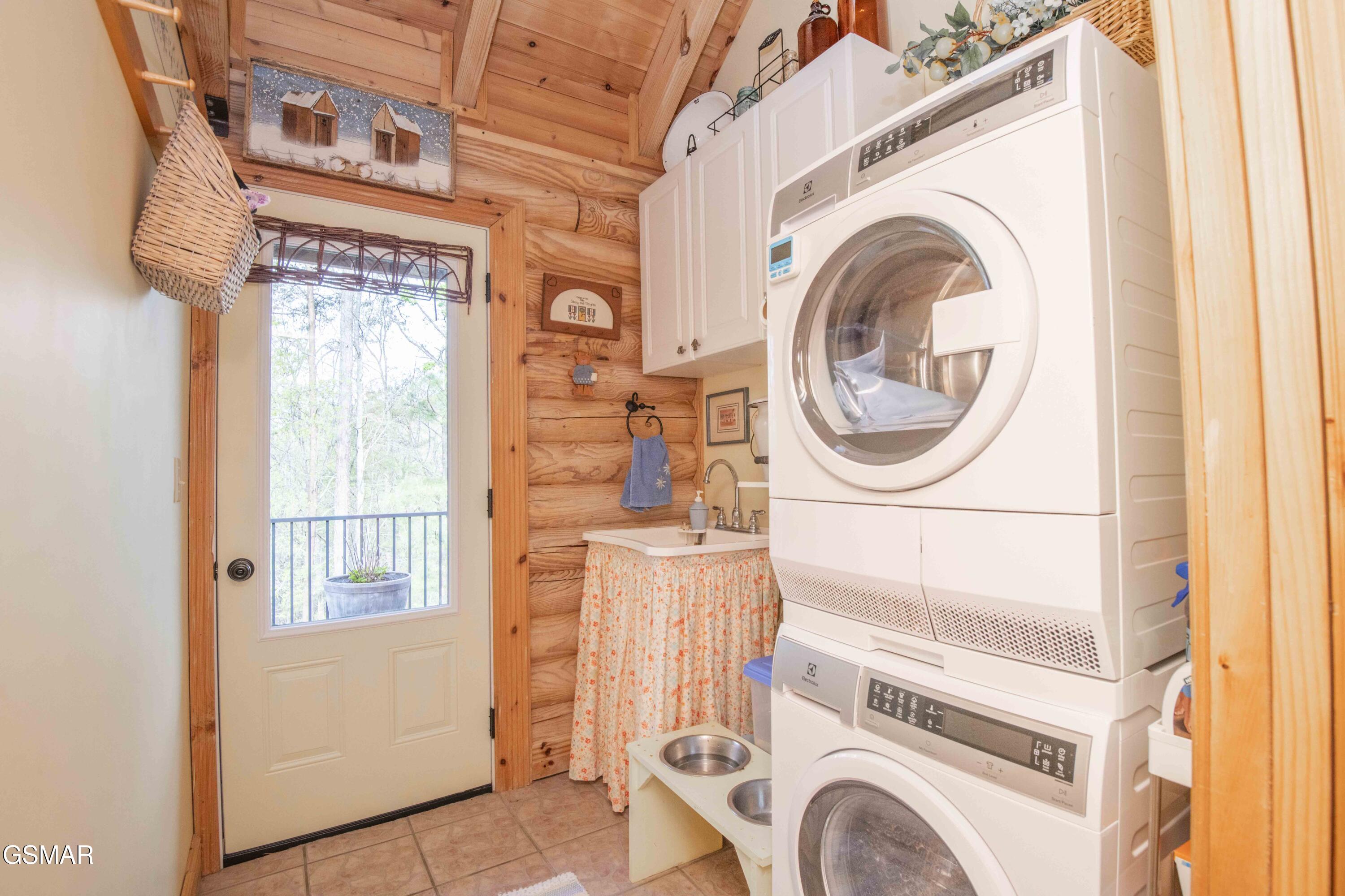 3123 Rocking Chair Lane Sevierville TN 37862