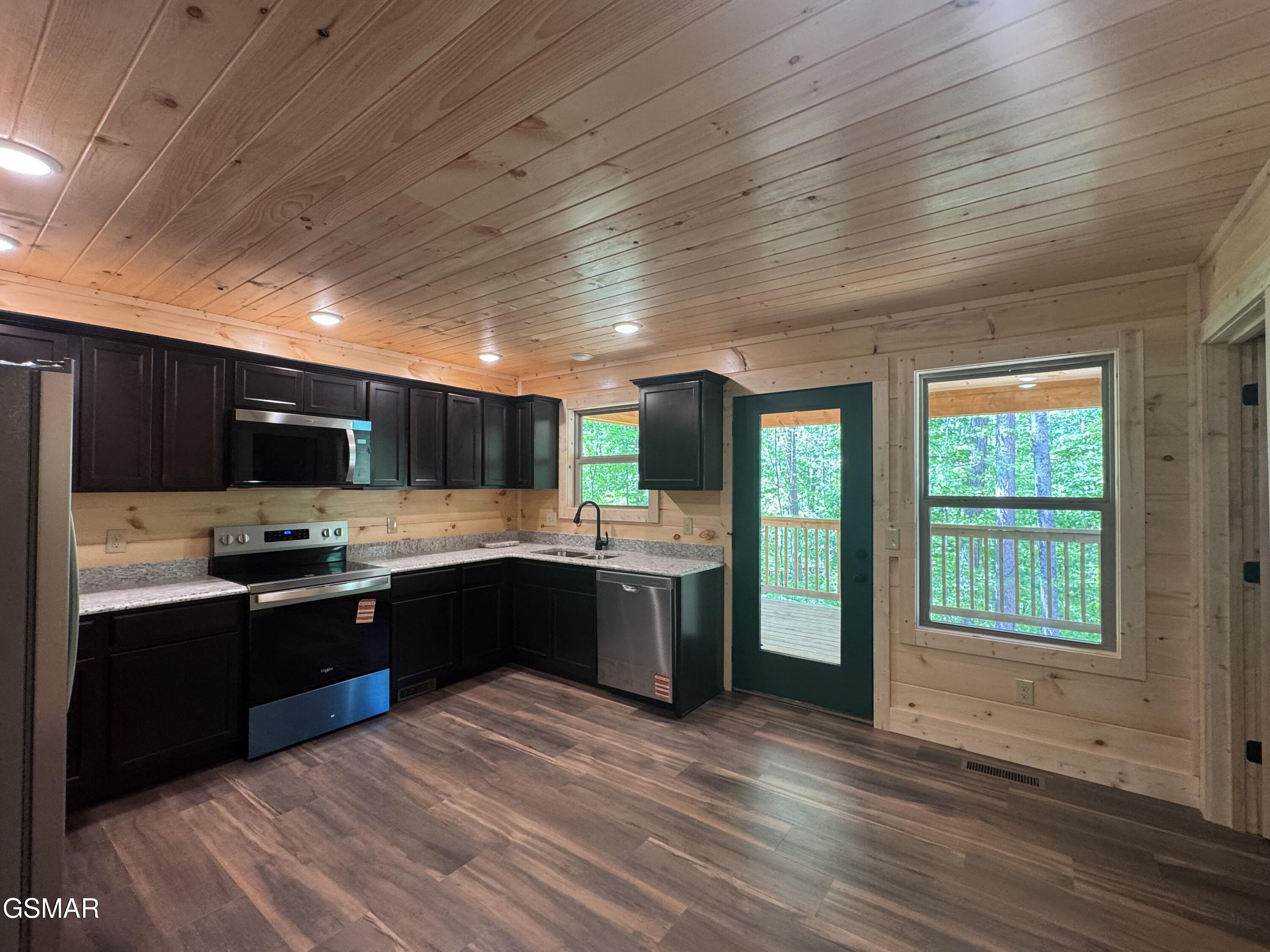 4002 Wears Cove Road Sevierville TN 37862
