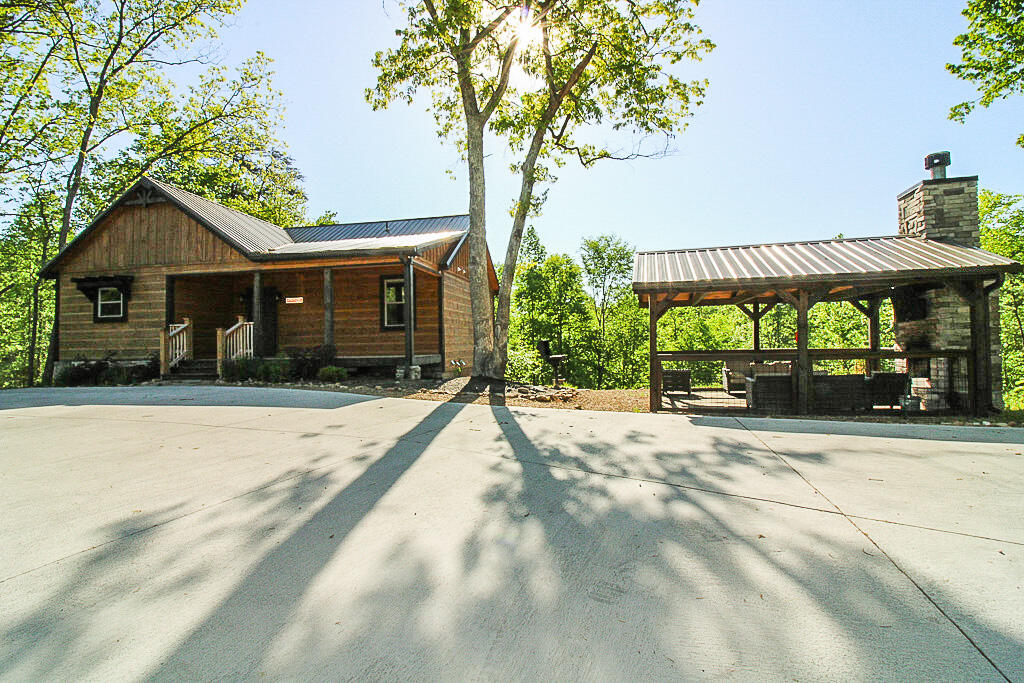 1815 Deer Haven Road Sevierville TN 37876