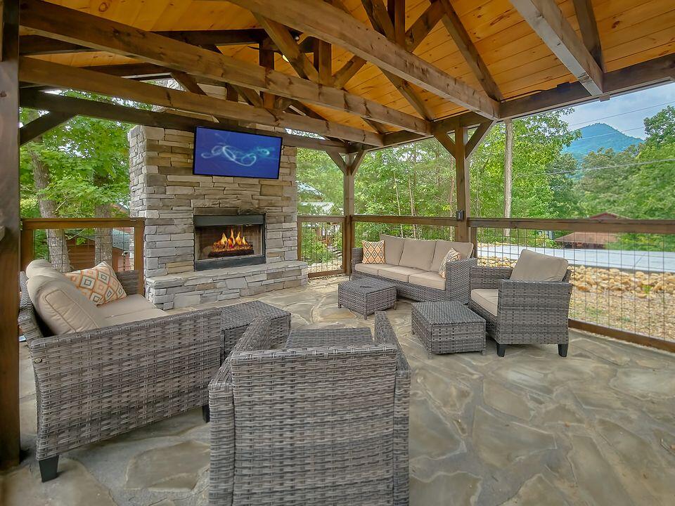 1815 Deer Haven Road Sevierville TN 37876