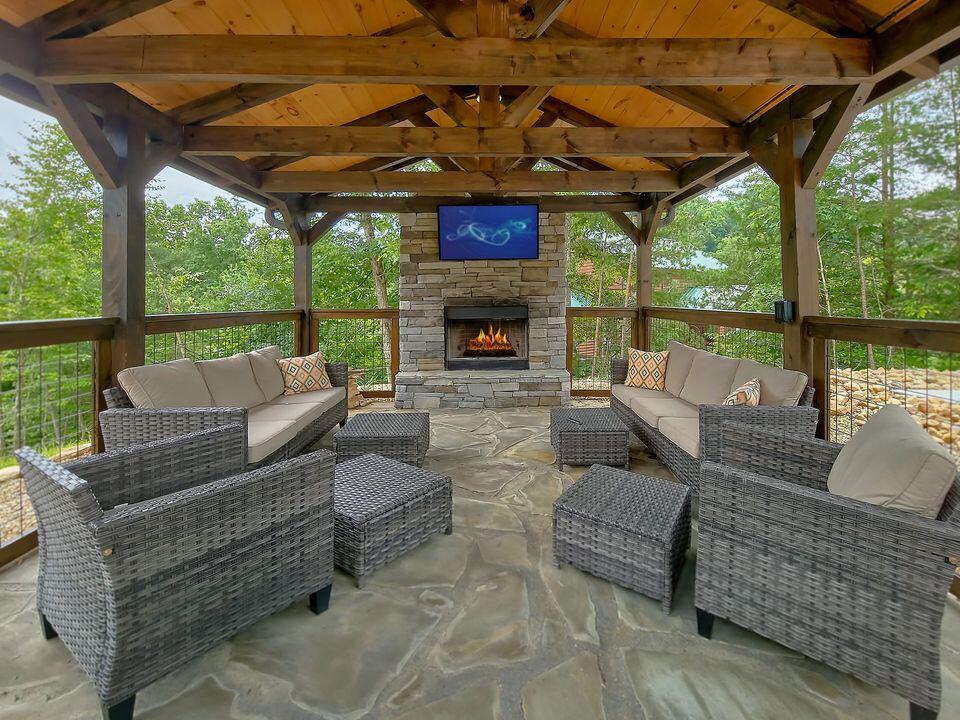1815 Deer Haven Road Sevierville TN 37876
