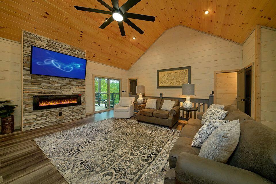 1815 Deer Haven Road Sevierville TN 37876