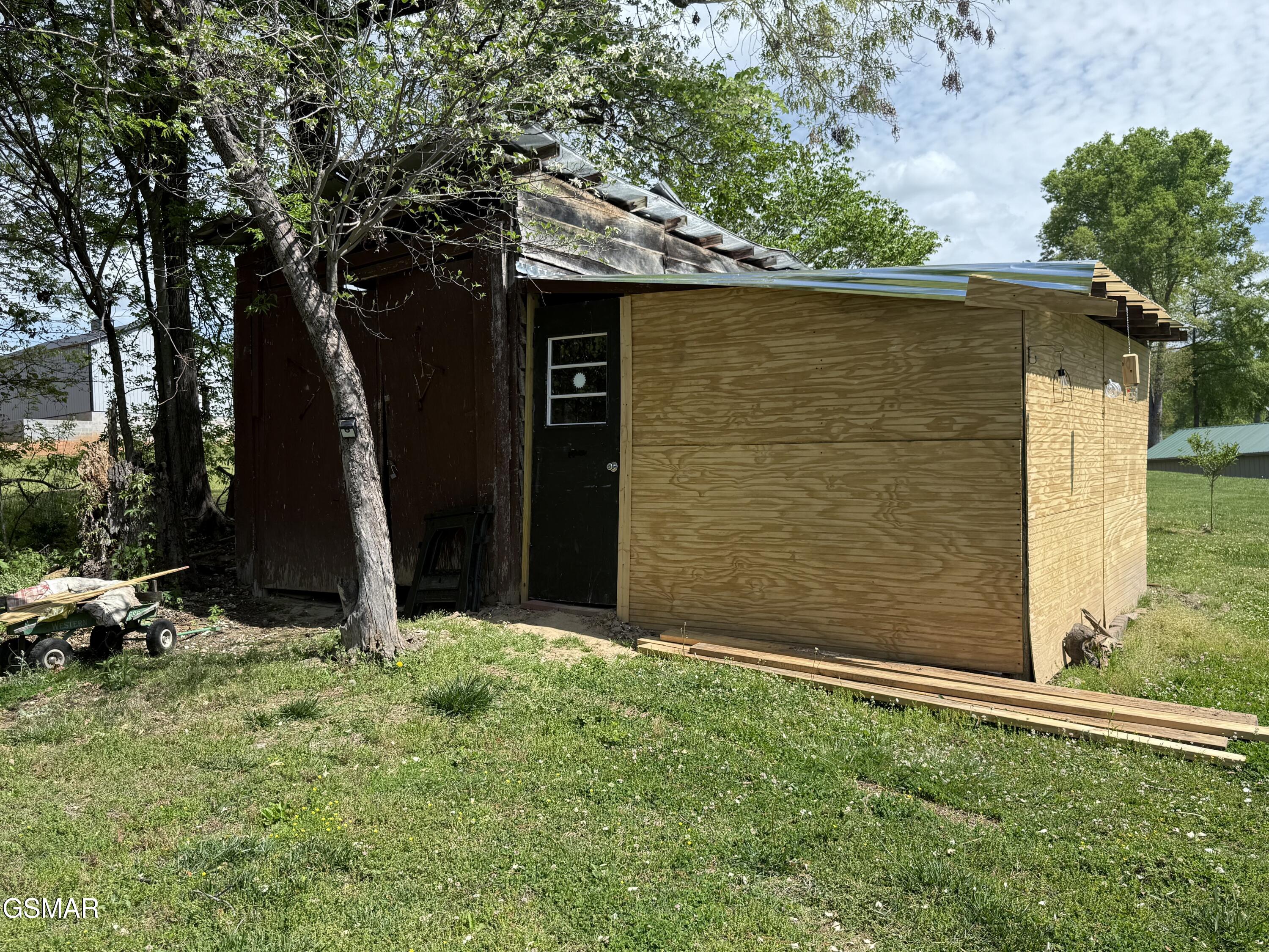 211 Circle Road Newport TN 37821