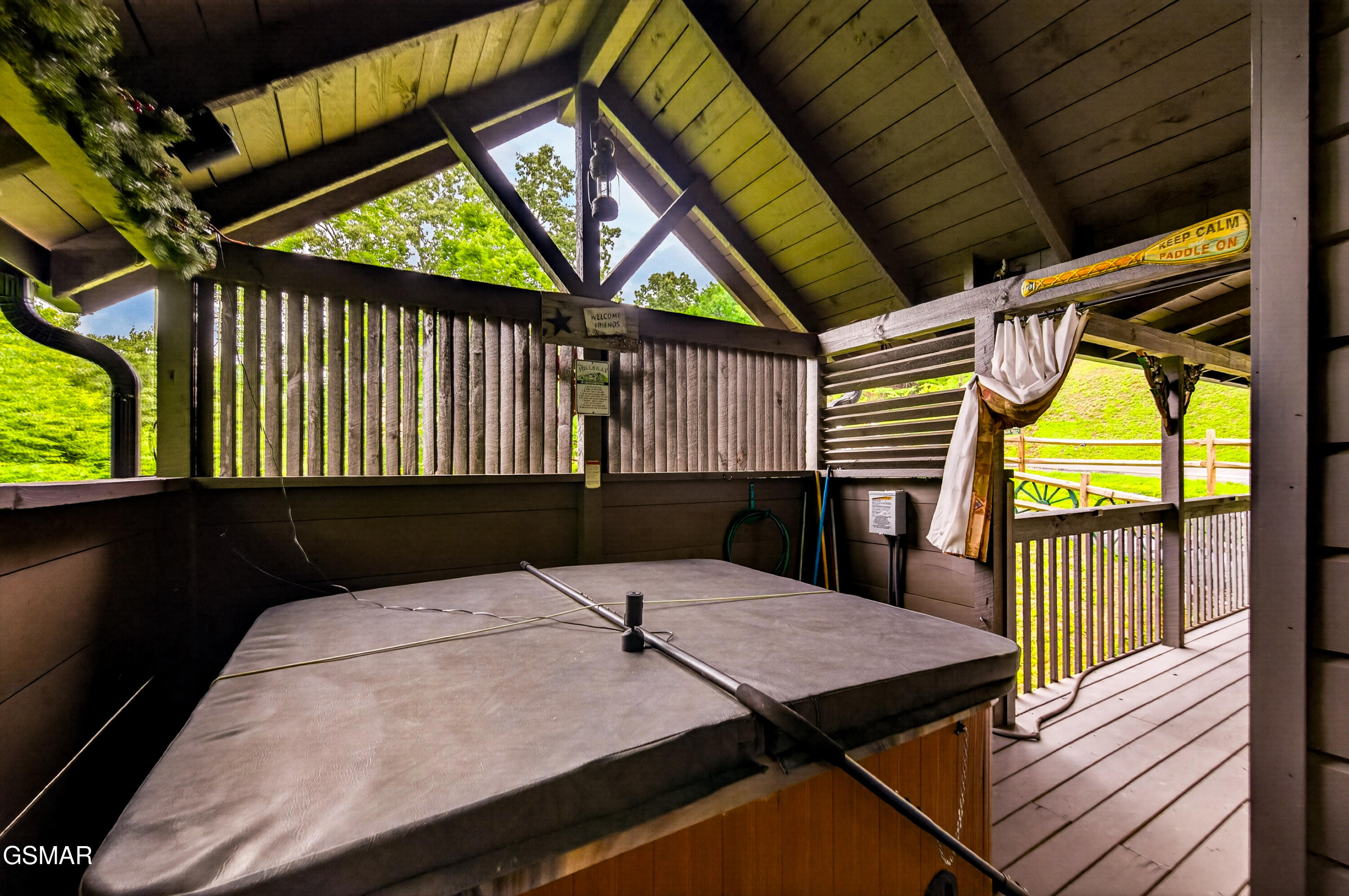 3628 Country Pines Way Sevierville TN 37876