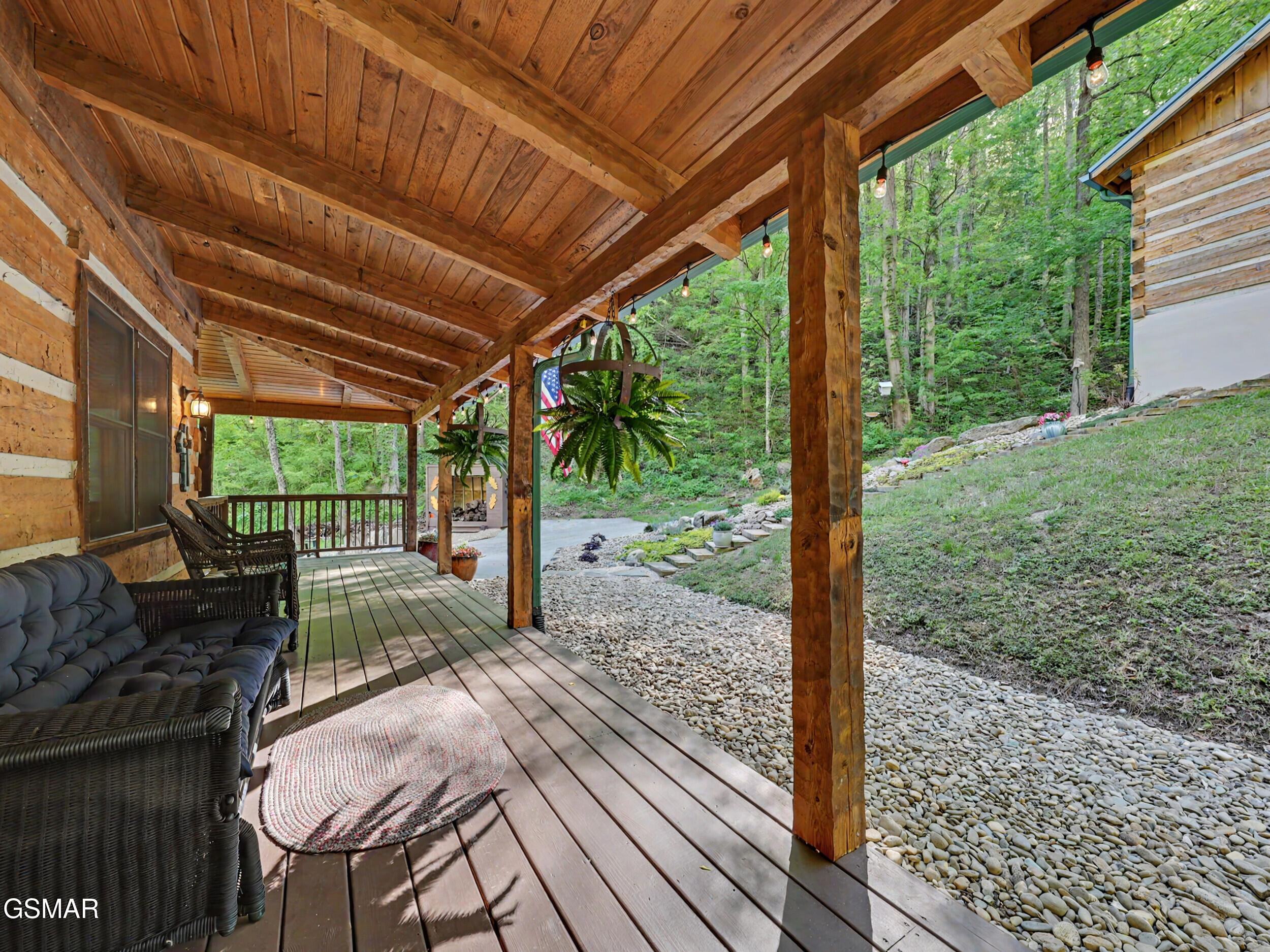 1053 Big Buck Trail Townsend TN 37882