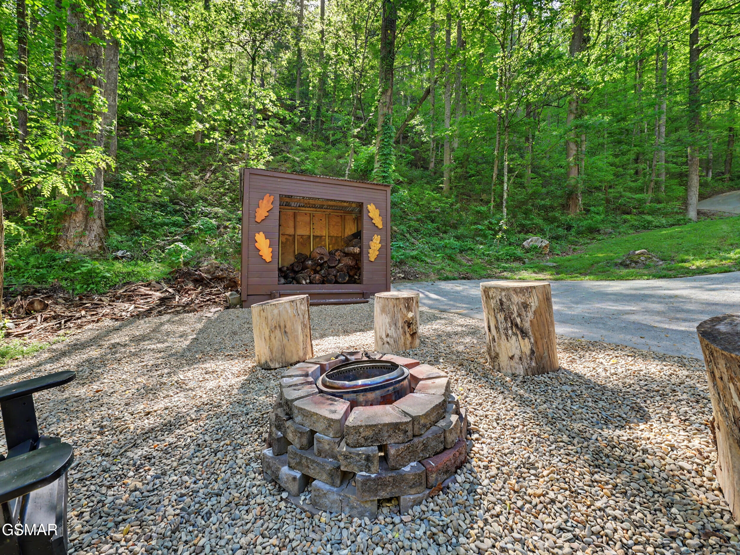 1053 Big Buck Trail Townsend TN 37882