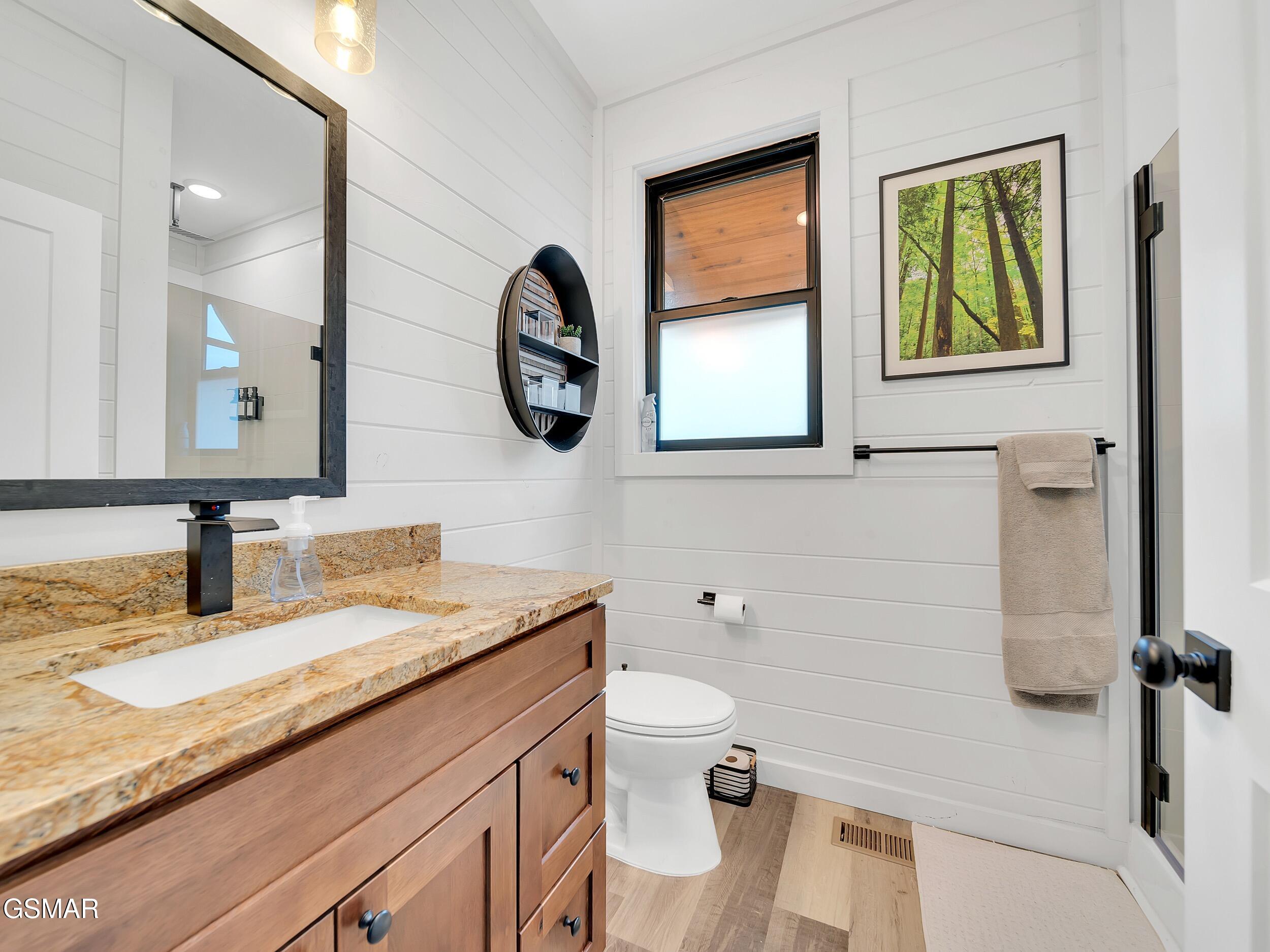 1366 Lake Haven Way Sevierville TN 37876