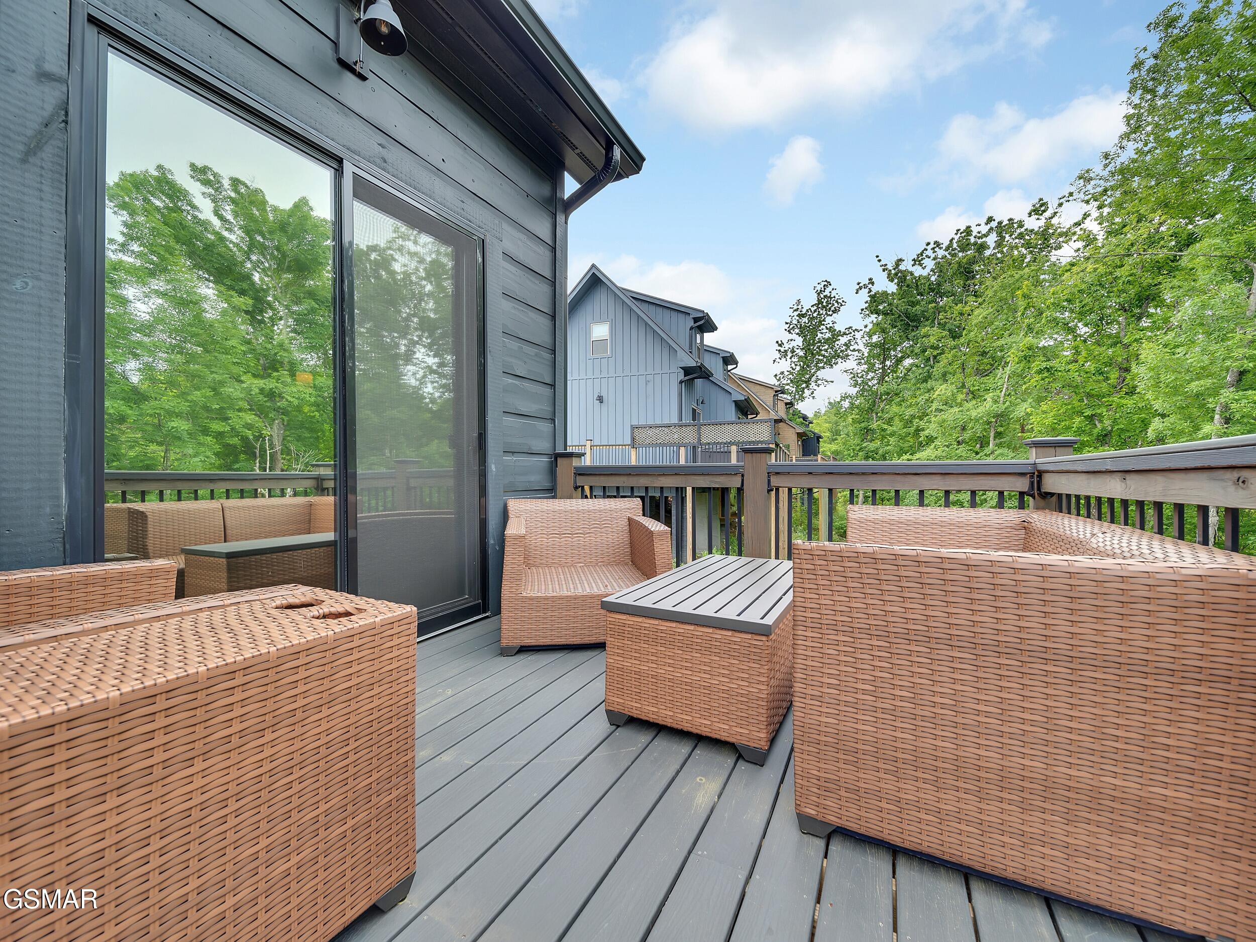 1366 Lake Haven Way Sevierville TN 37876