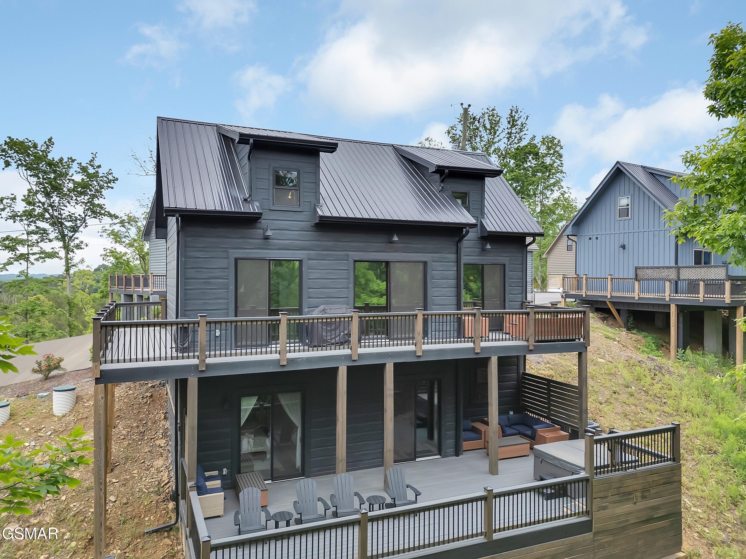 1366 Lake Haven Way Sevierville TN 37876