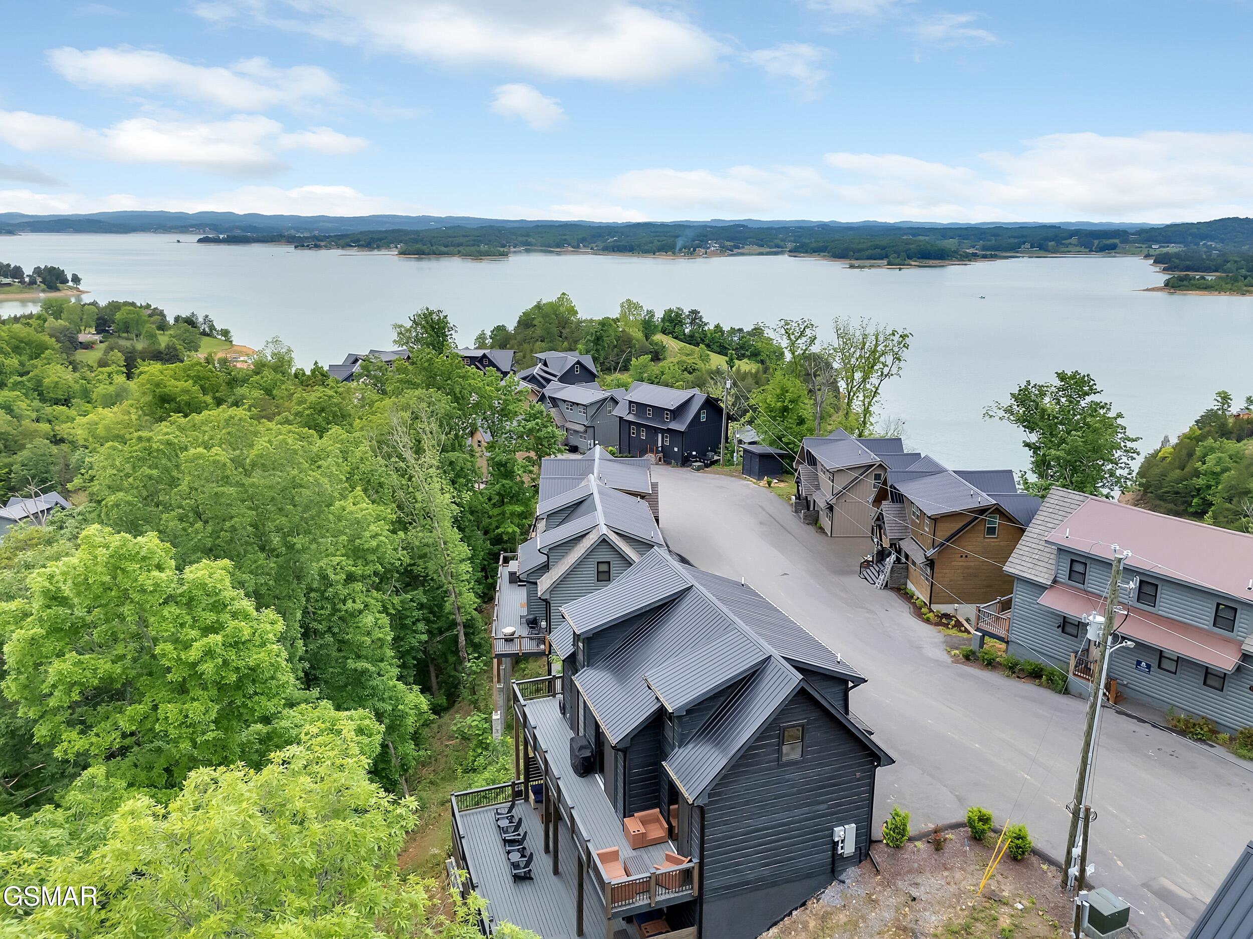 1366 Lake Haven Way Sevierville TN 37876