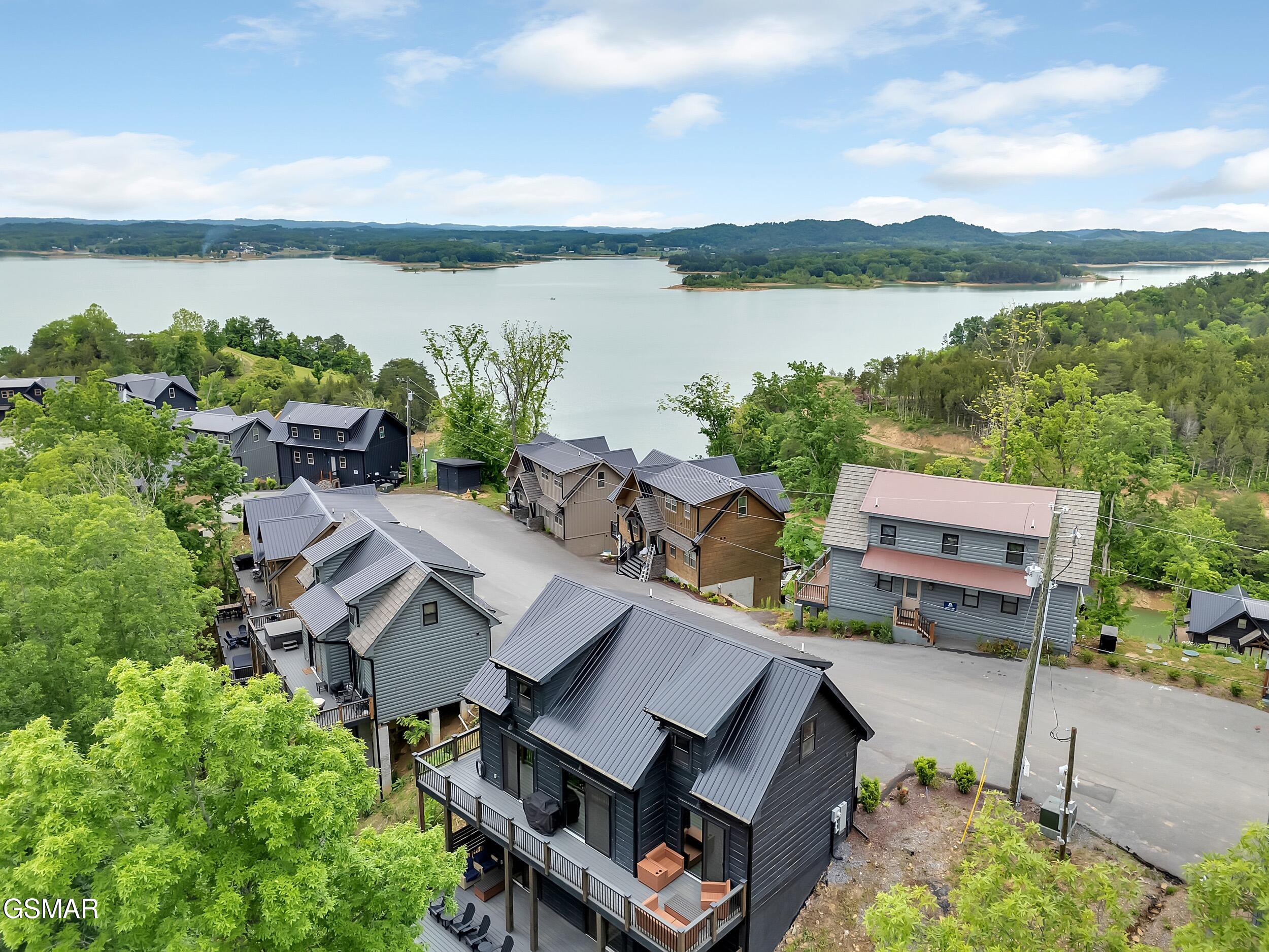 1366 Lake Haven Way Sevierville TN 37876