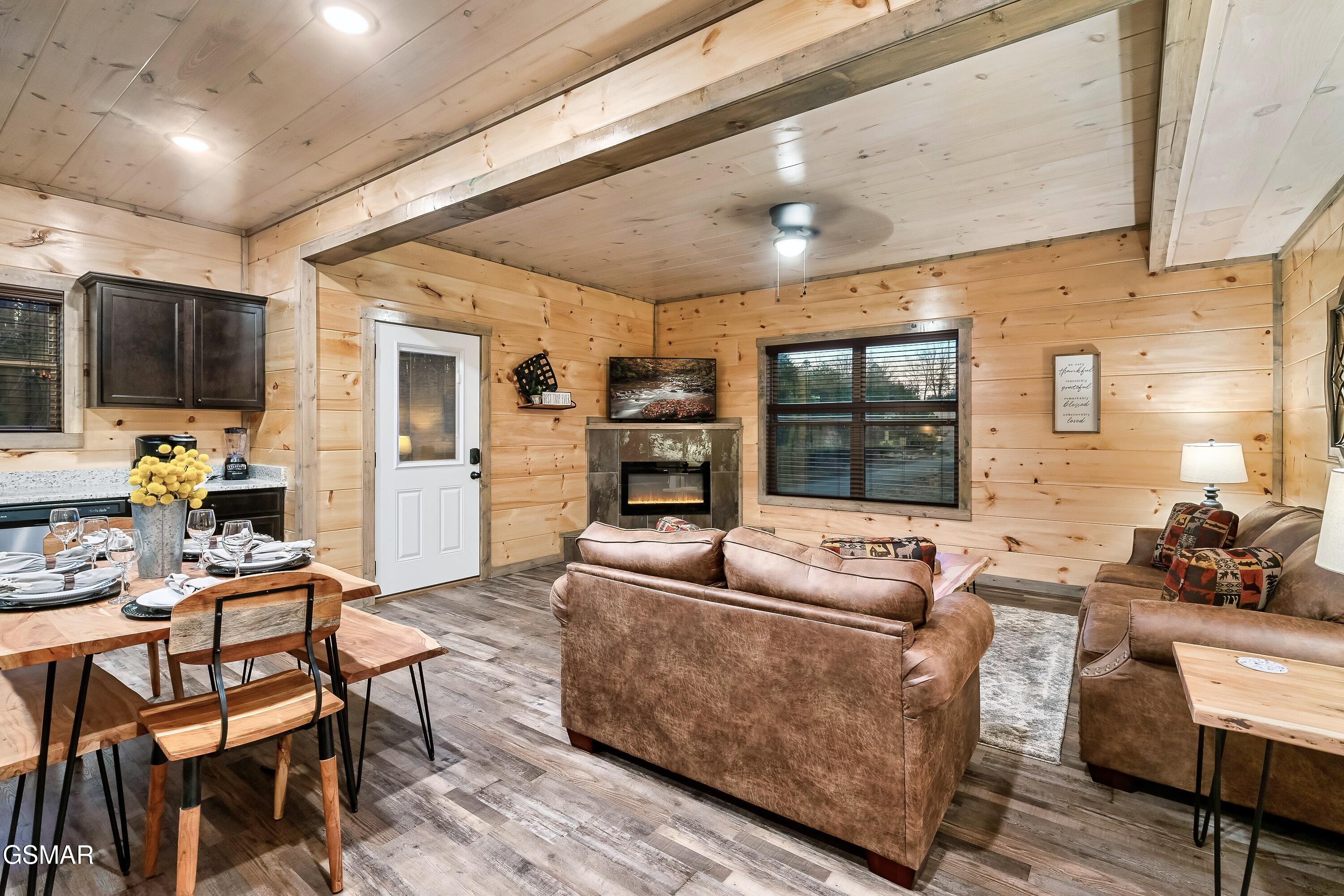 2328 Judson Lane Sevierville TN 37876