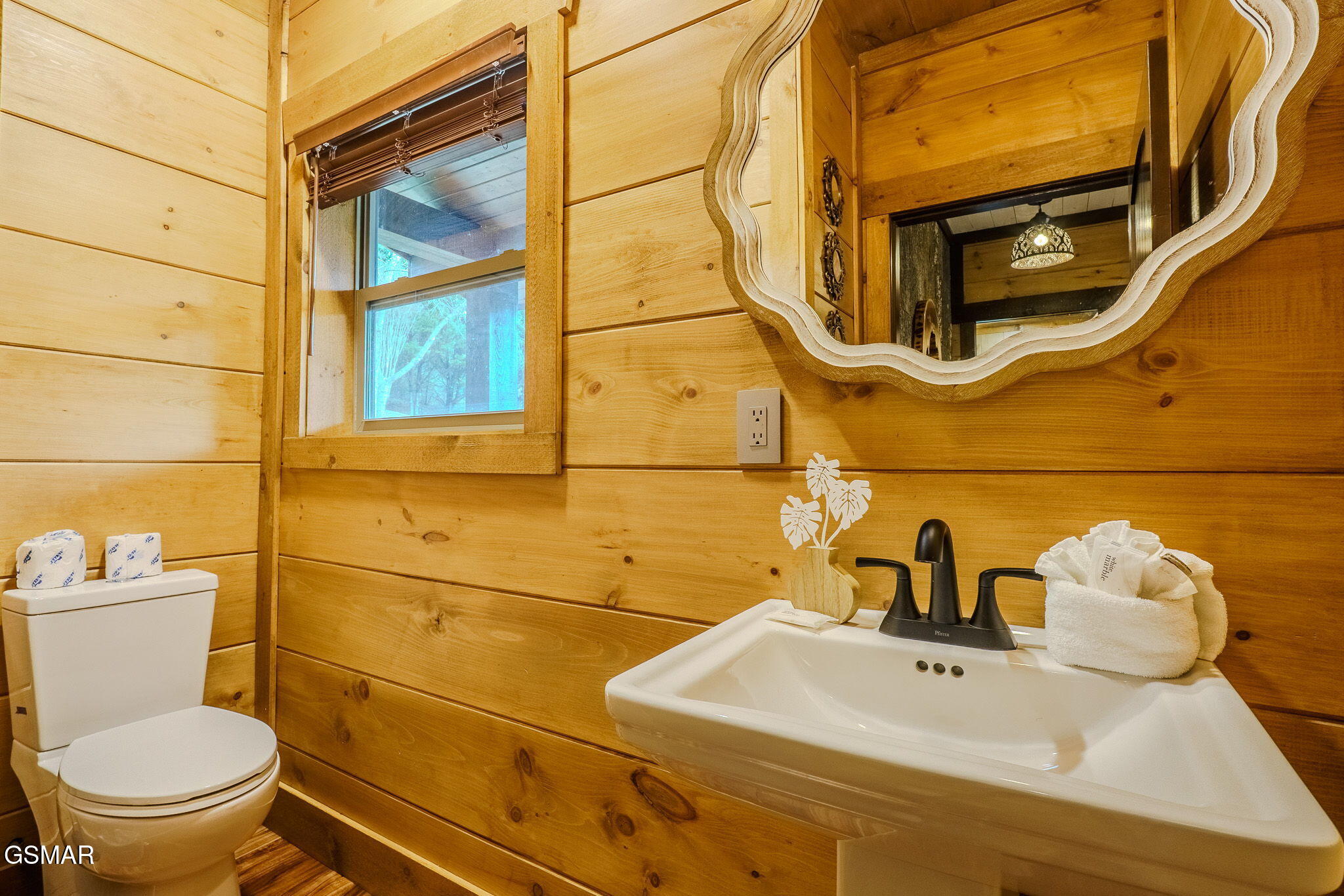 615 Rainbow Road Sevierville TN 37862