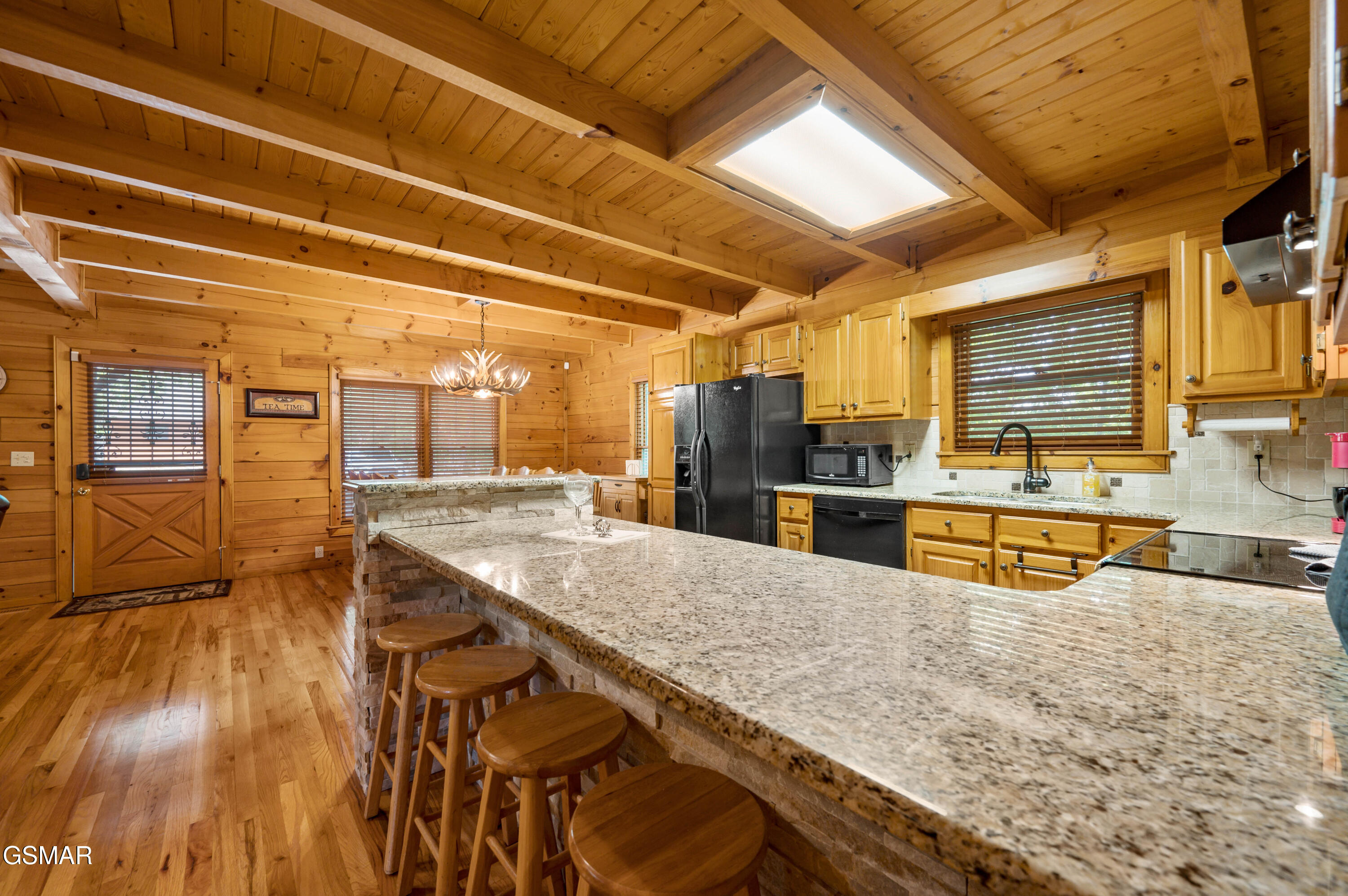 3619 Country Pines Way Sevierville TN 37876