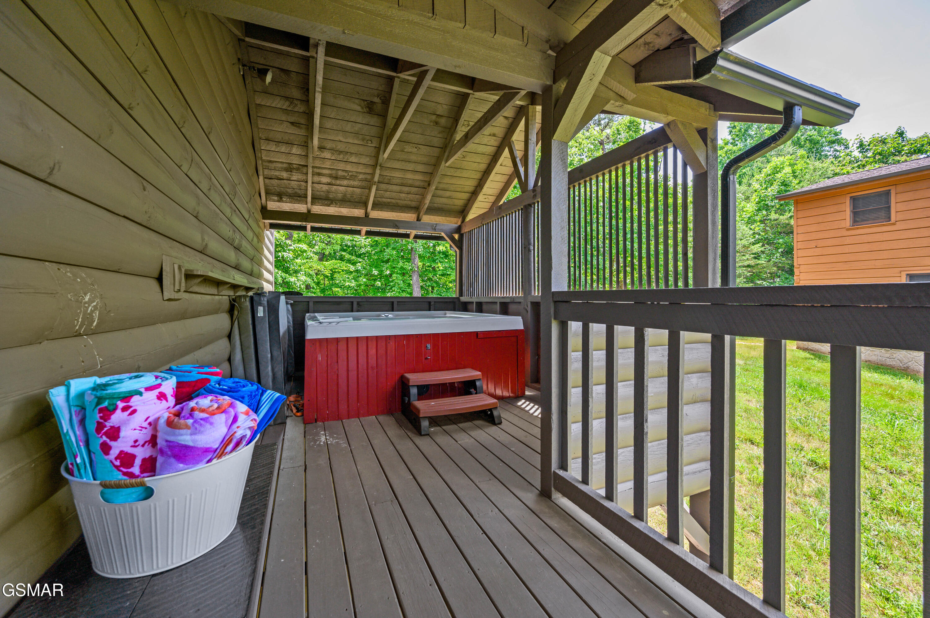 3619 Country Pines Way Sevierville TN 37876