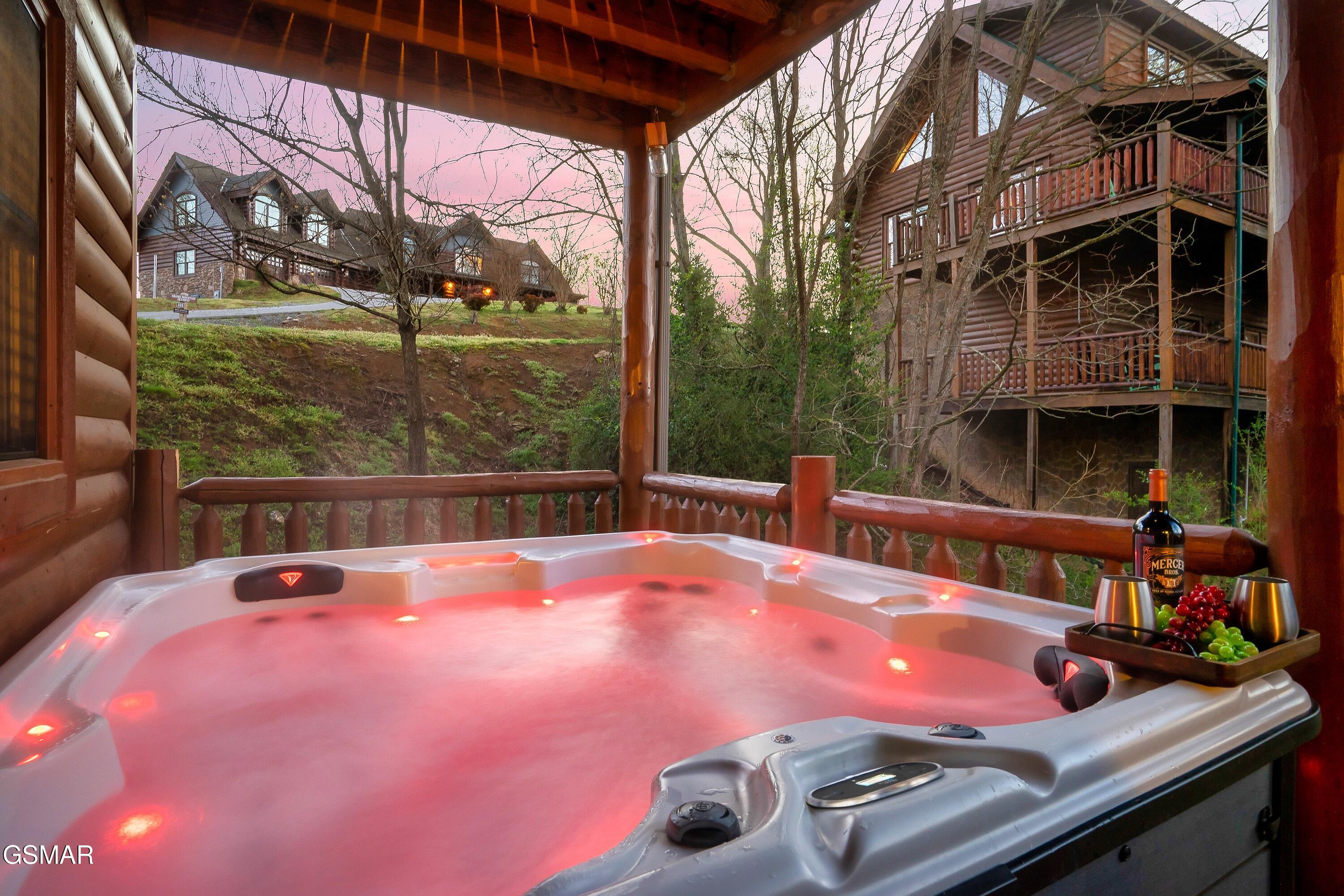 318 Alpine Mountain Way Pigeon Forge TN 37863