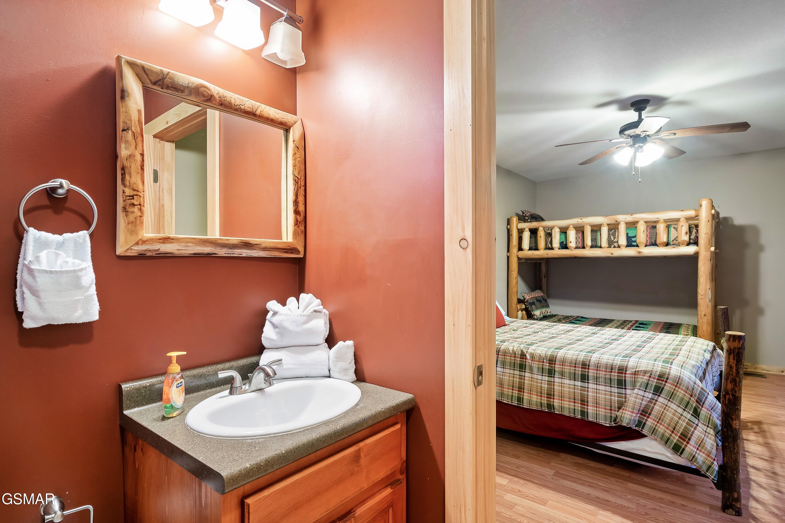 318 Alpine Mountain Way Pigeon Forge TN 37863