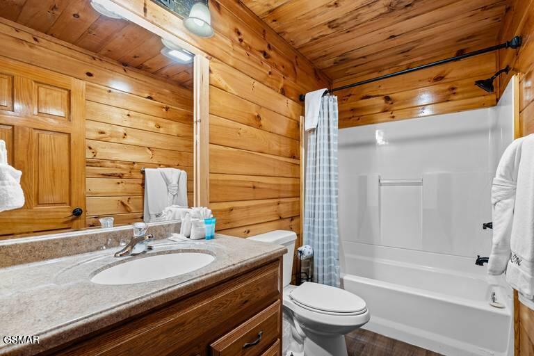 1930 Backhome Lane Sevierville TN 37876