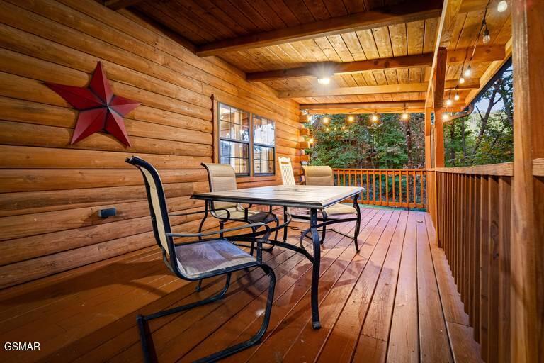 1930 Backhome Lane Sevierville TN 37876