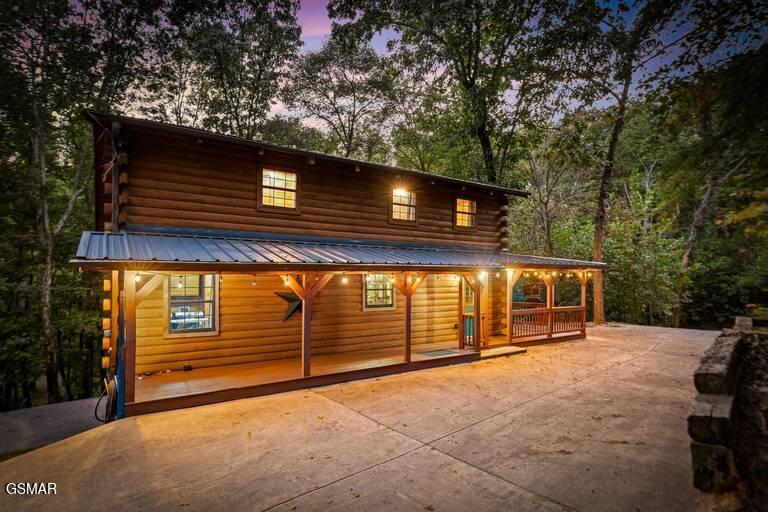 1930 Backhome Lane Sevierville TN 37876