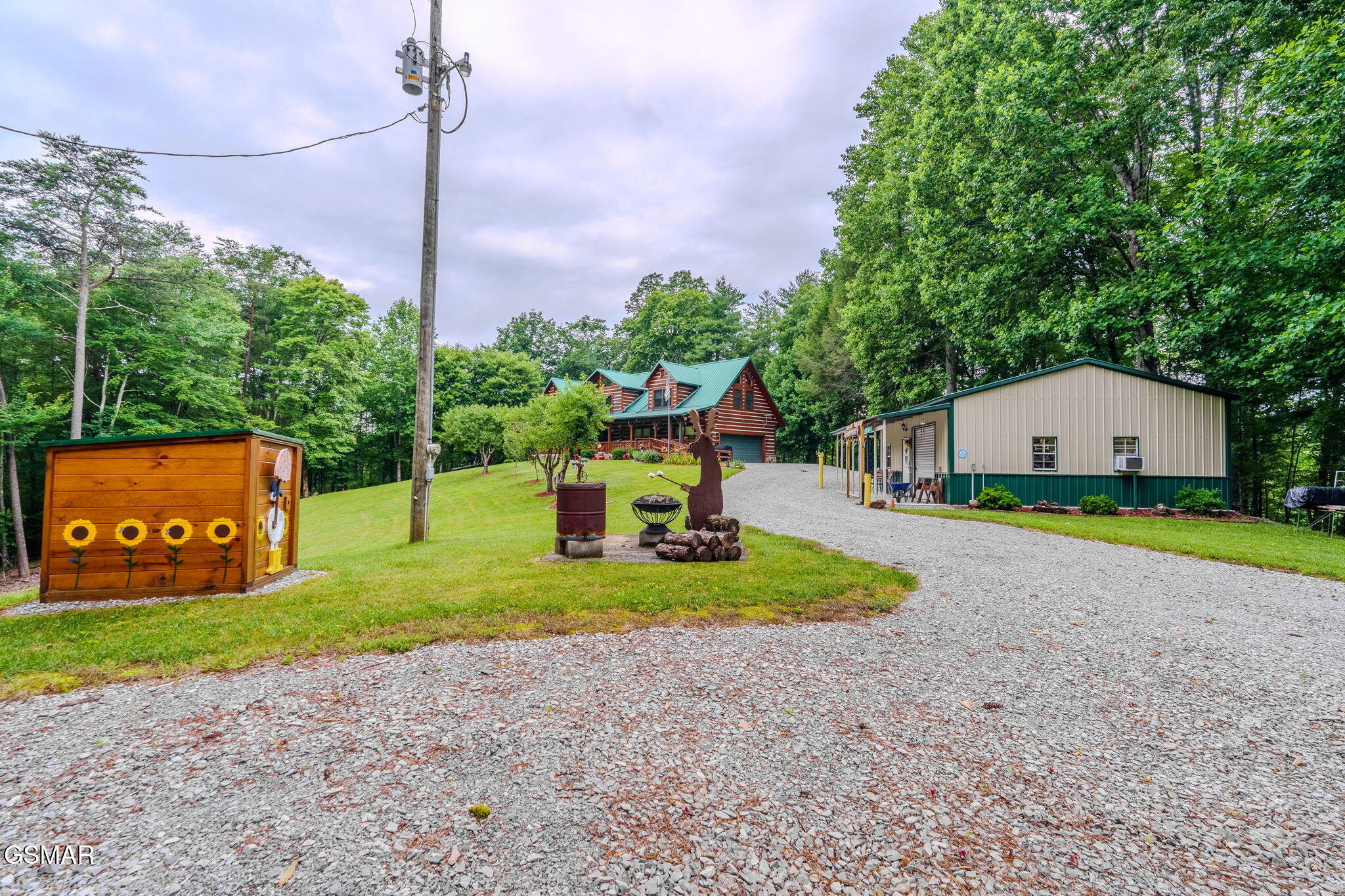 2120 Mount Pleasant Road Vonore TN 37885