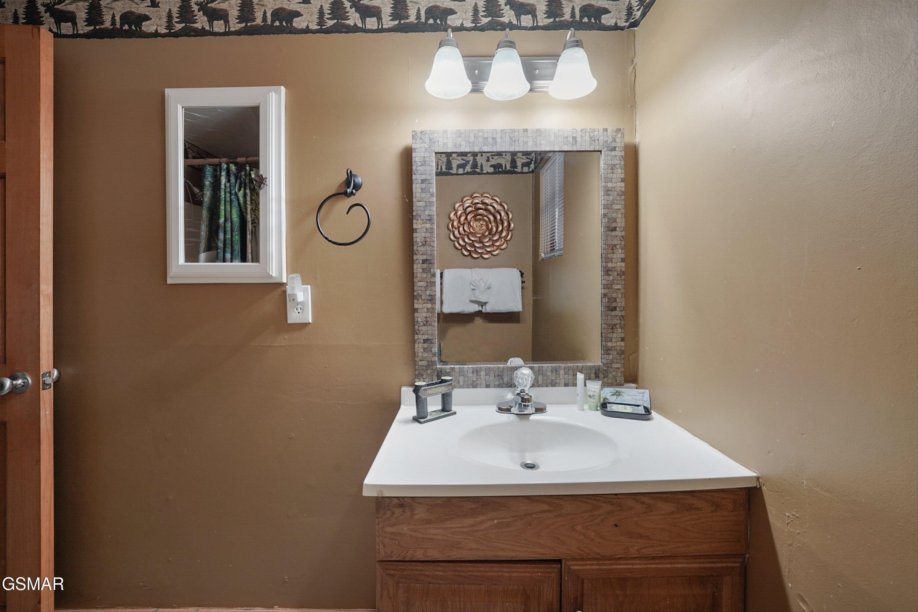 1321 N Baden Drive Gatlinburg TN 37738