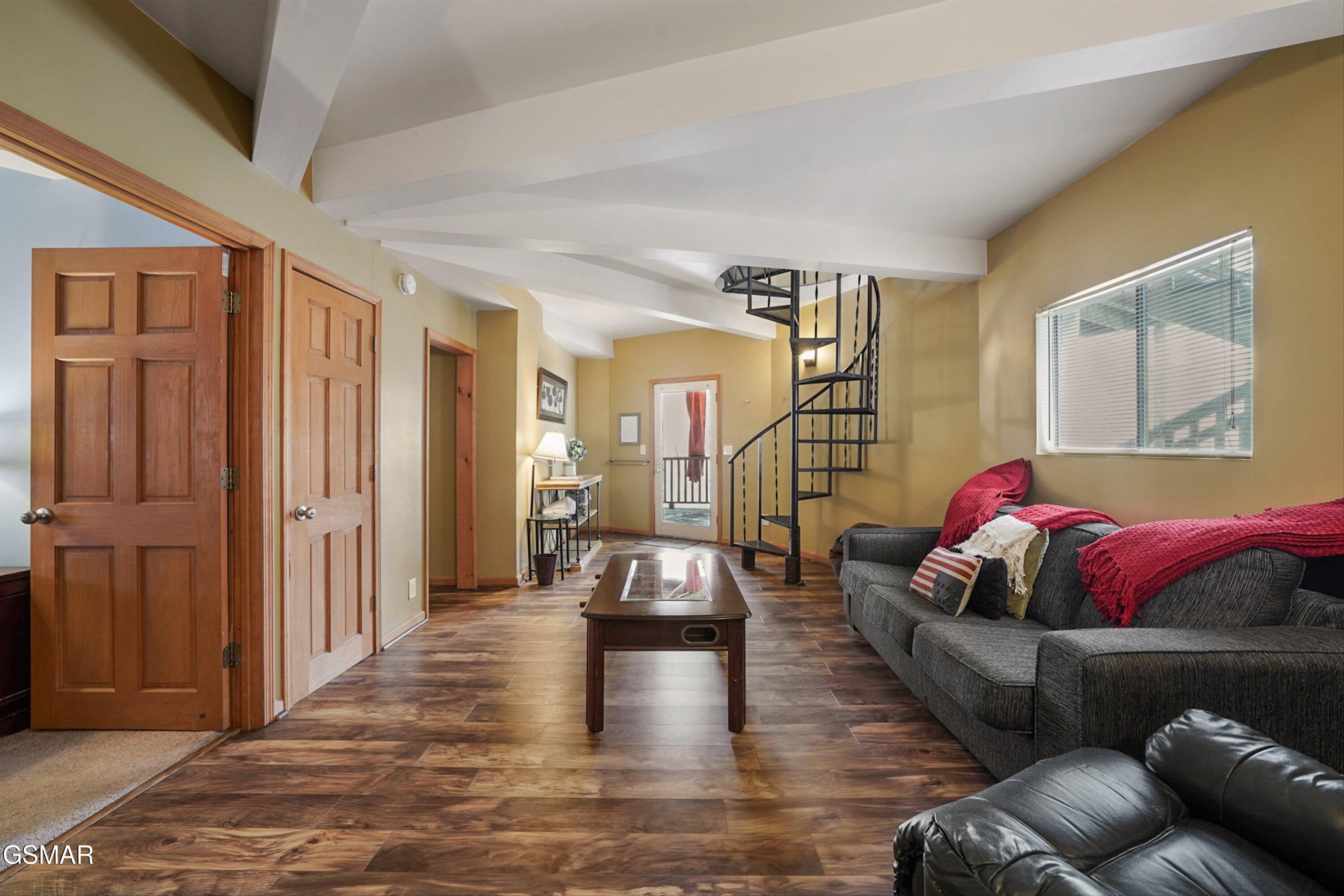 1321 N Baden Drive Gatlinburg TN 37738