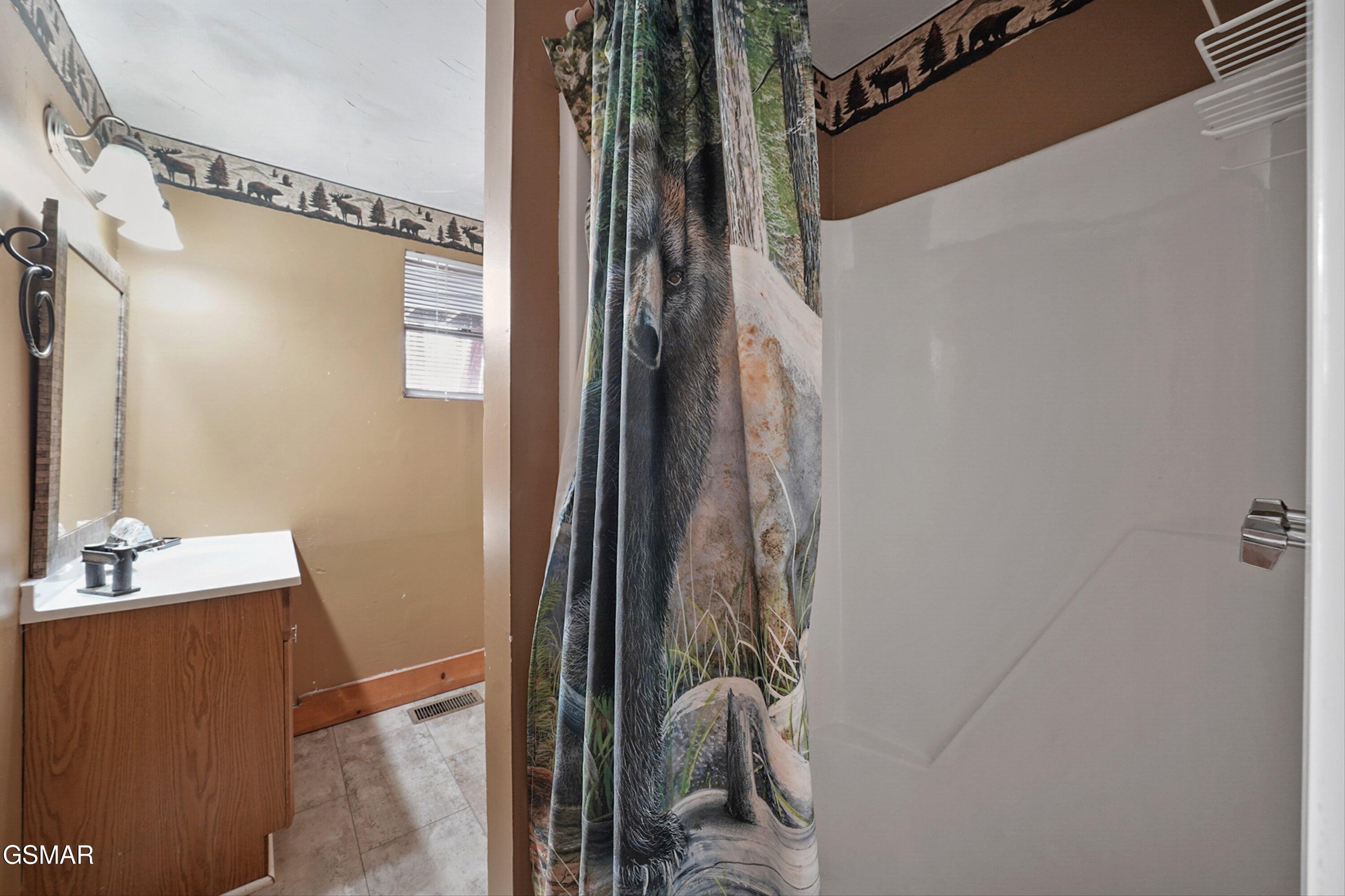 1321 N Baden Drive Gatlinburg TN 37738